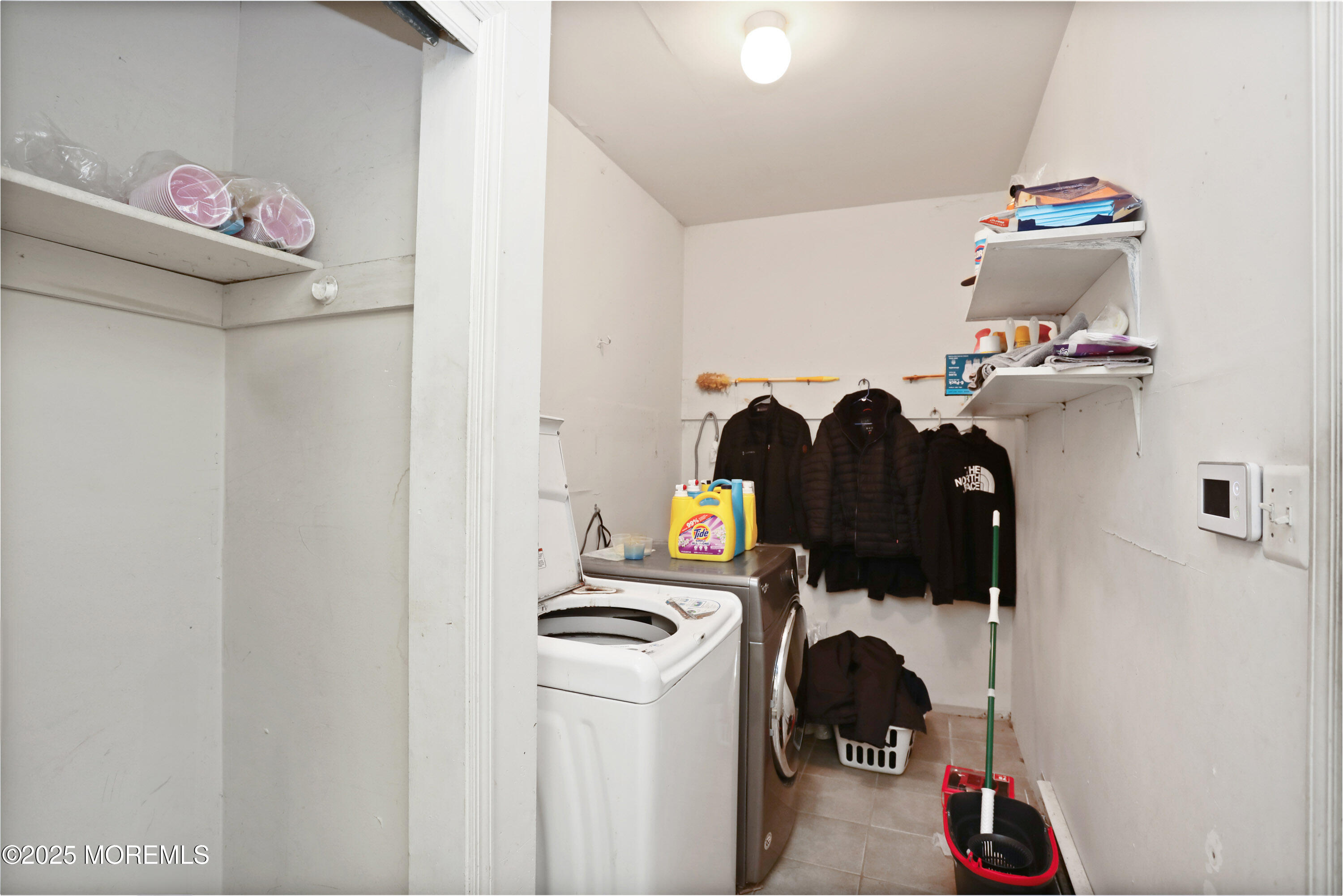 16 Meadow Lane, Old Bridge, New Jersey image 33