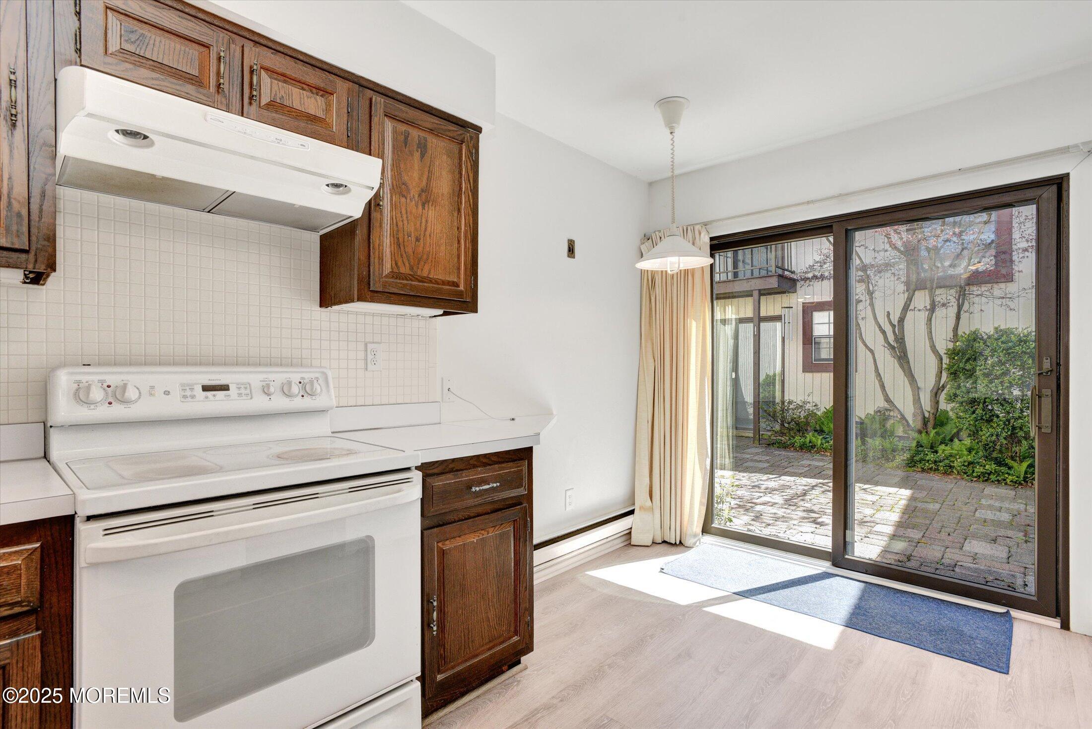 55 Cheshire Square, Little Silver, New Jersey image 22
