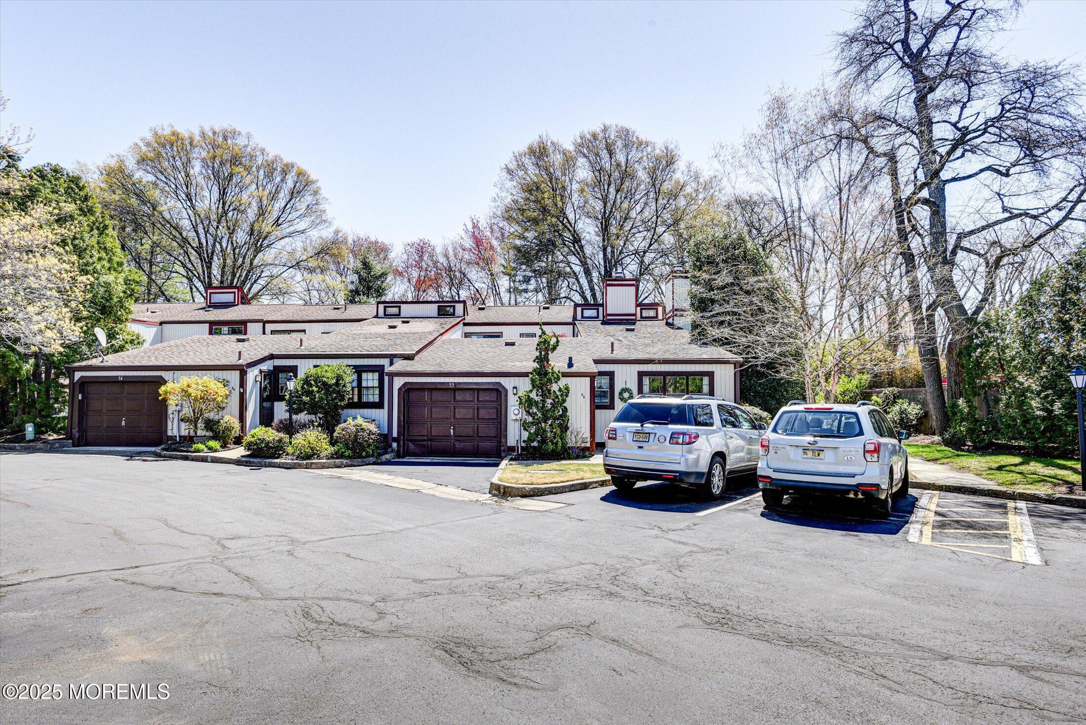 55 Cheshire Square, Little Silver, New Jersey image 4