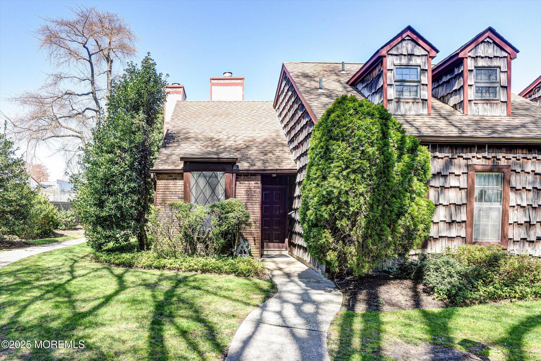 55 Cheshire Square, Little Silver, New Jersey image 2