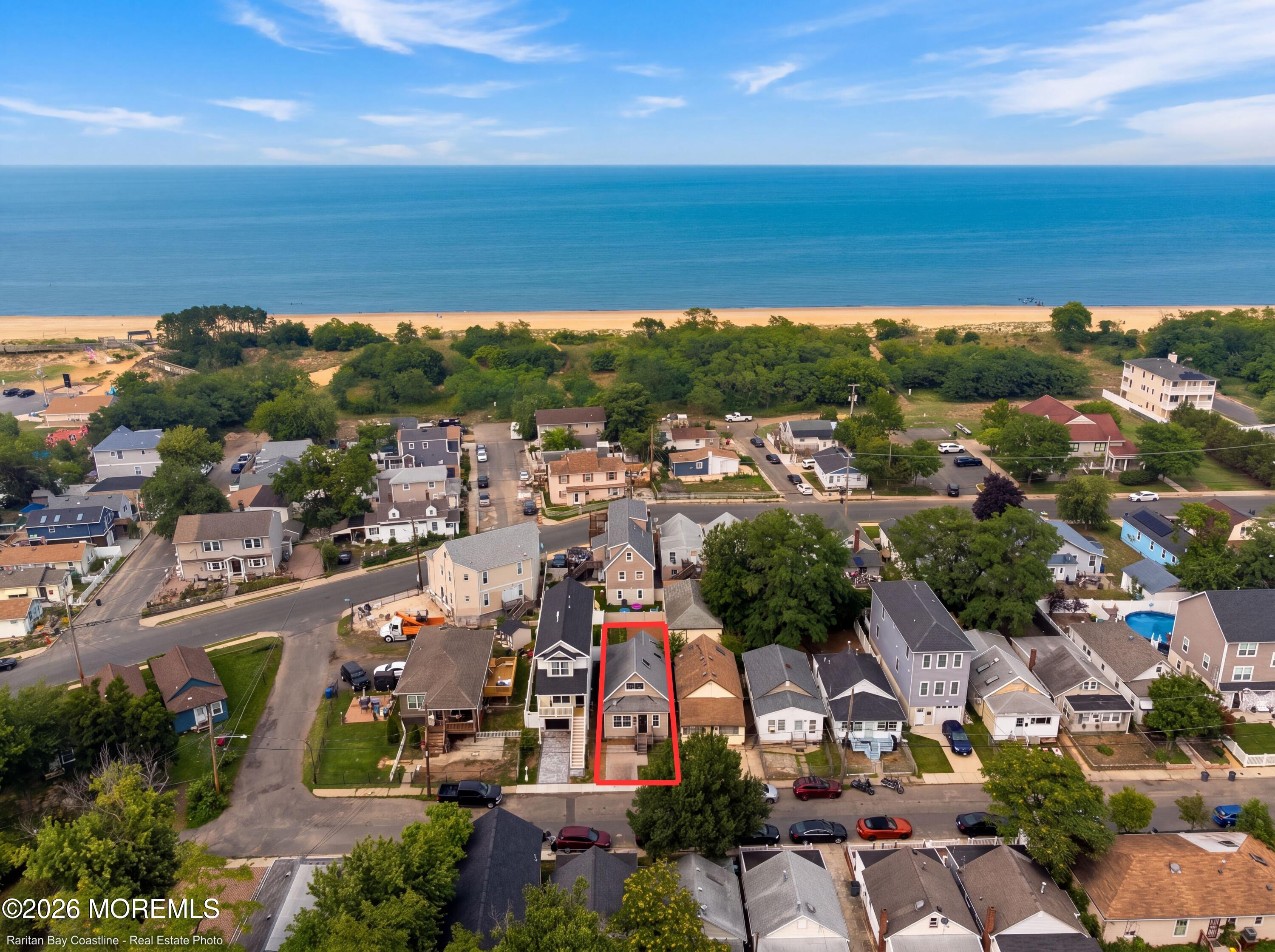 9 Woodland Avenue