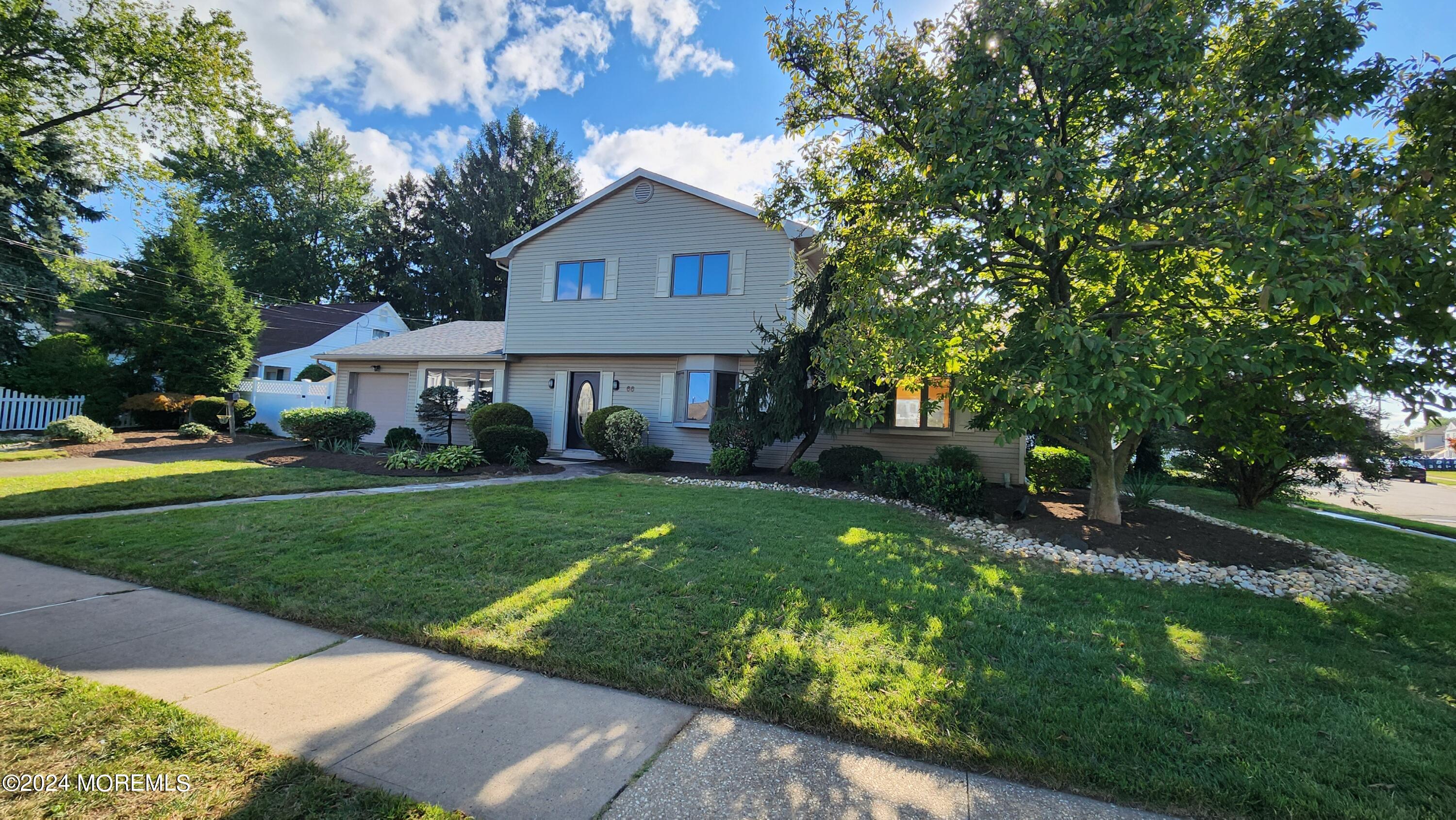 66 Cresci Boulevard, Hazlet, New Jersey image 2