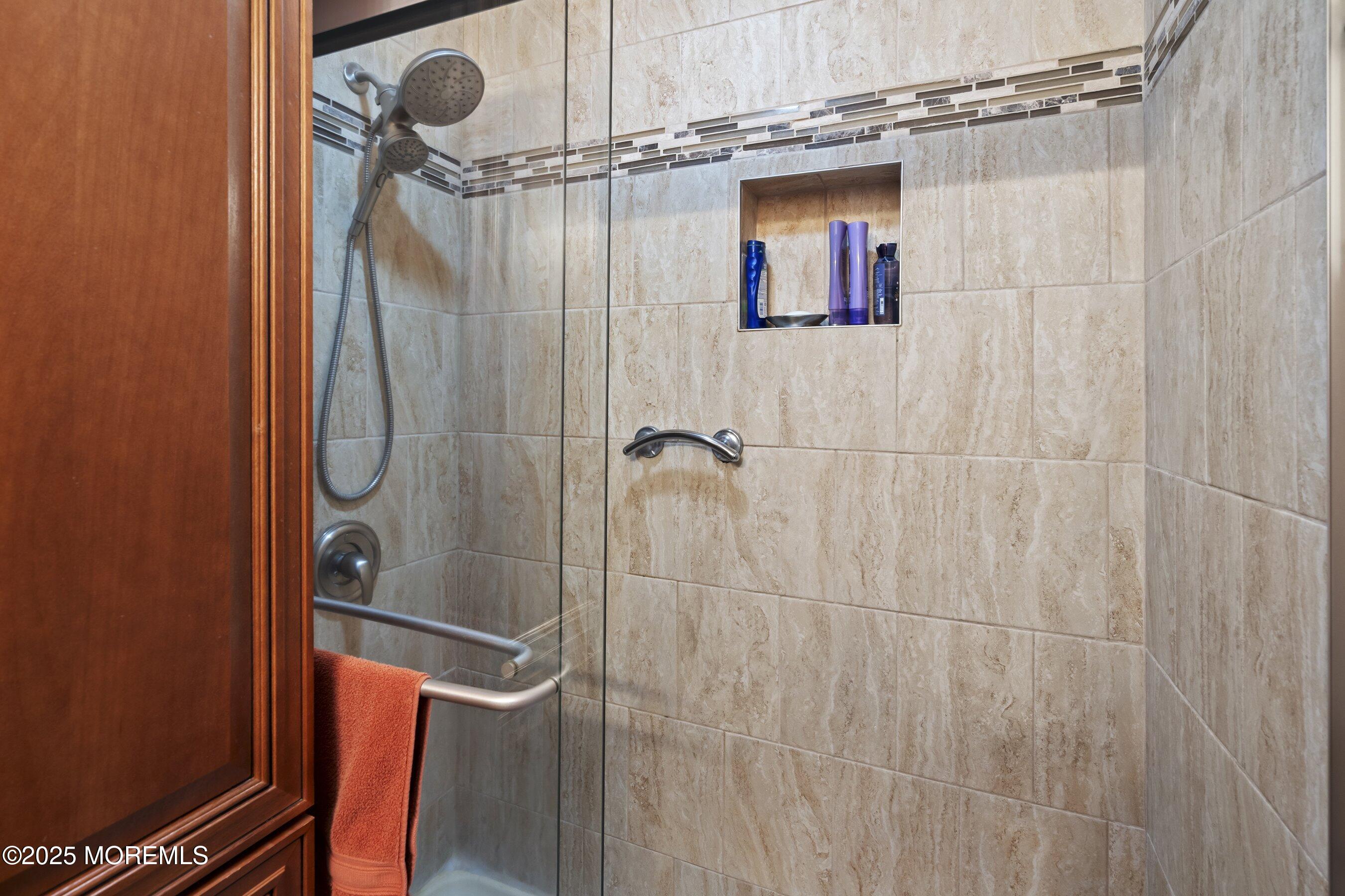 21 Downing Street, Toms River, New Jersey image 17