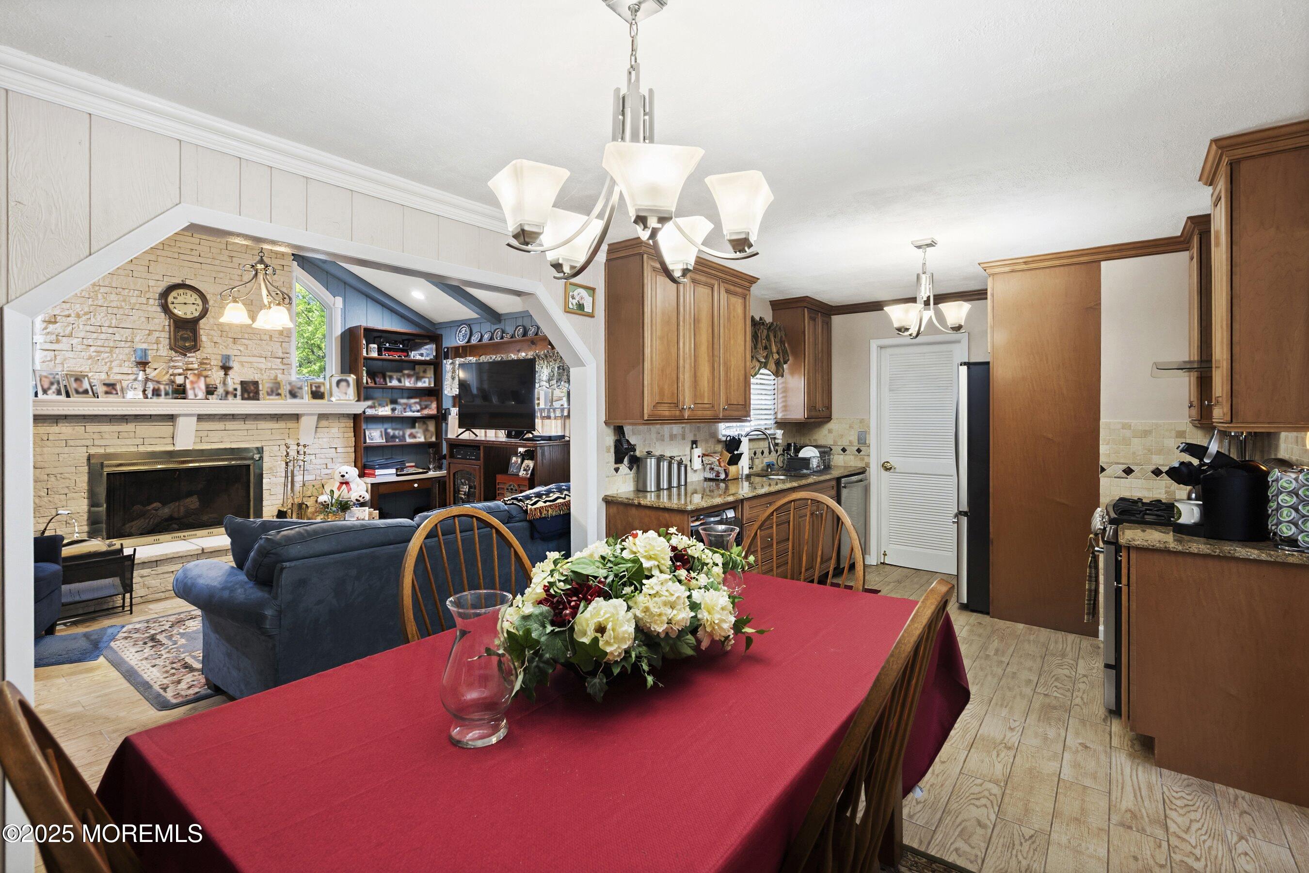 21 Downing Street, Toms River, New Jersey image 10