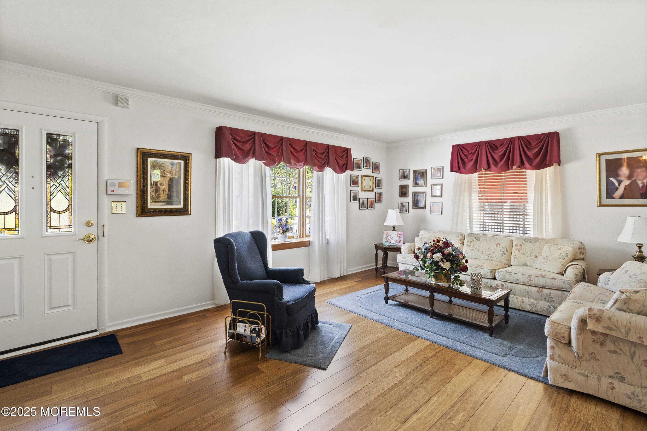 21 Downing Street, Toms River, New Jersey image 6