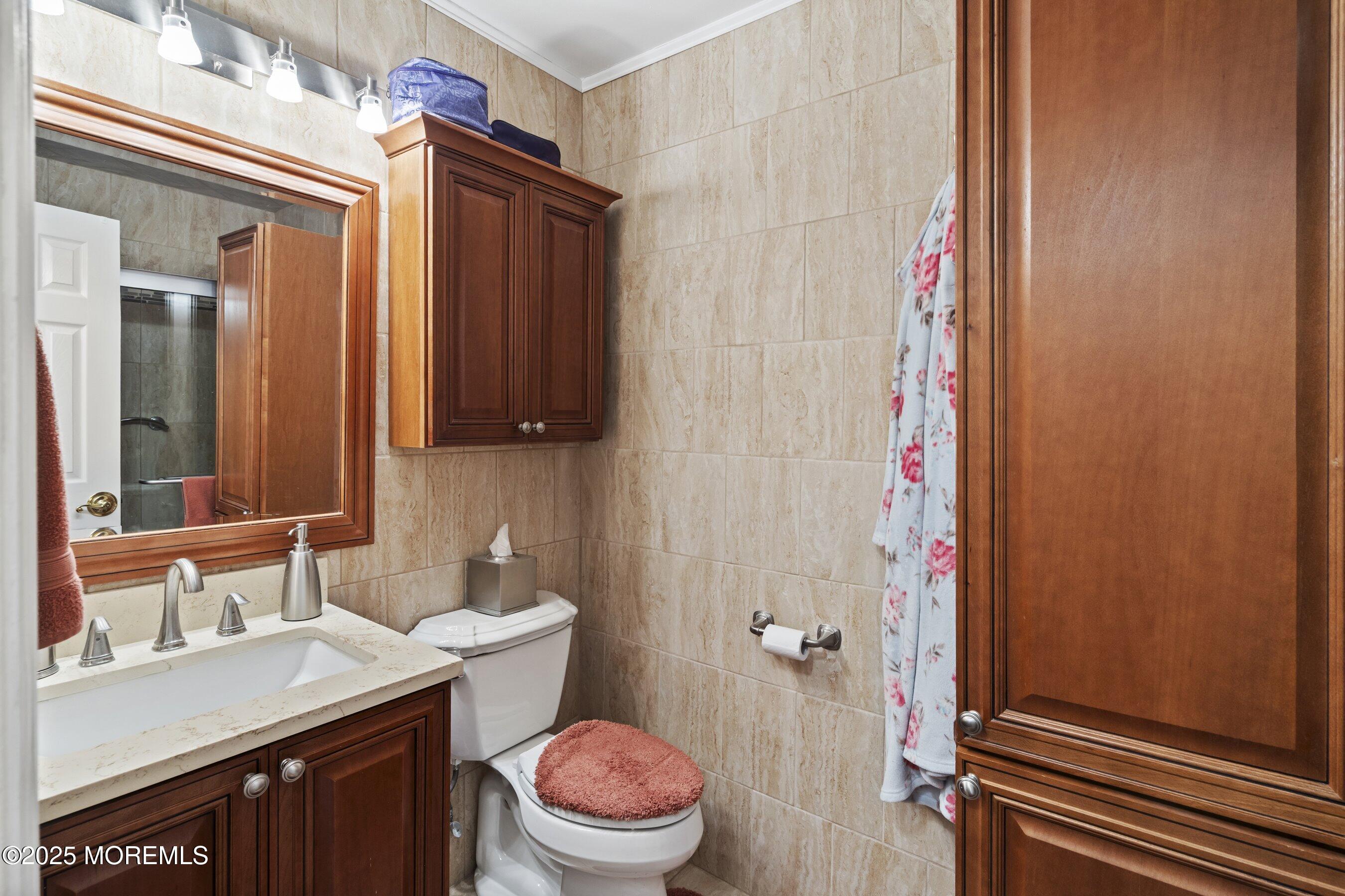 21 Downing Street, Toms River, New Jersey image 16