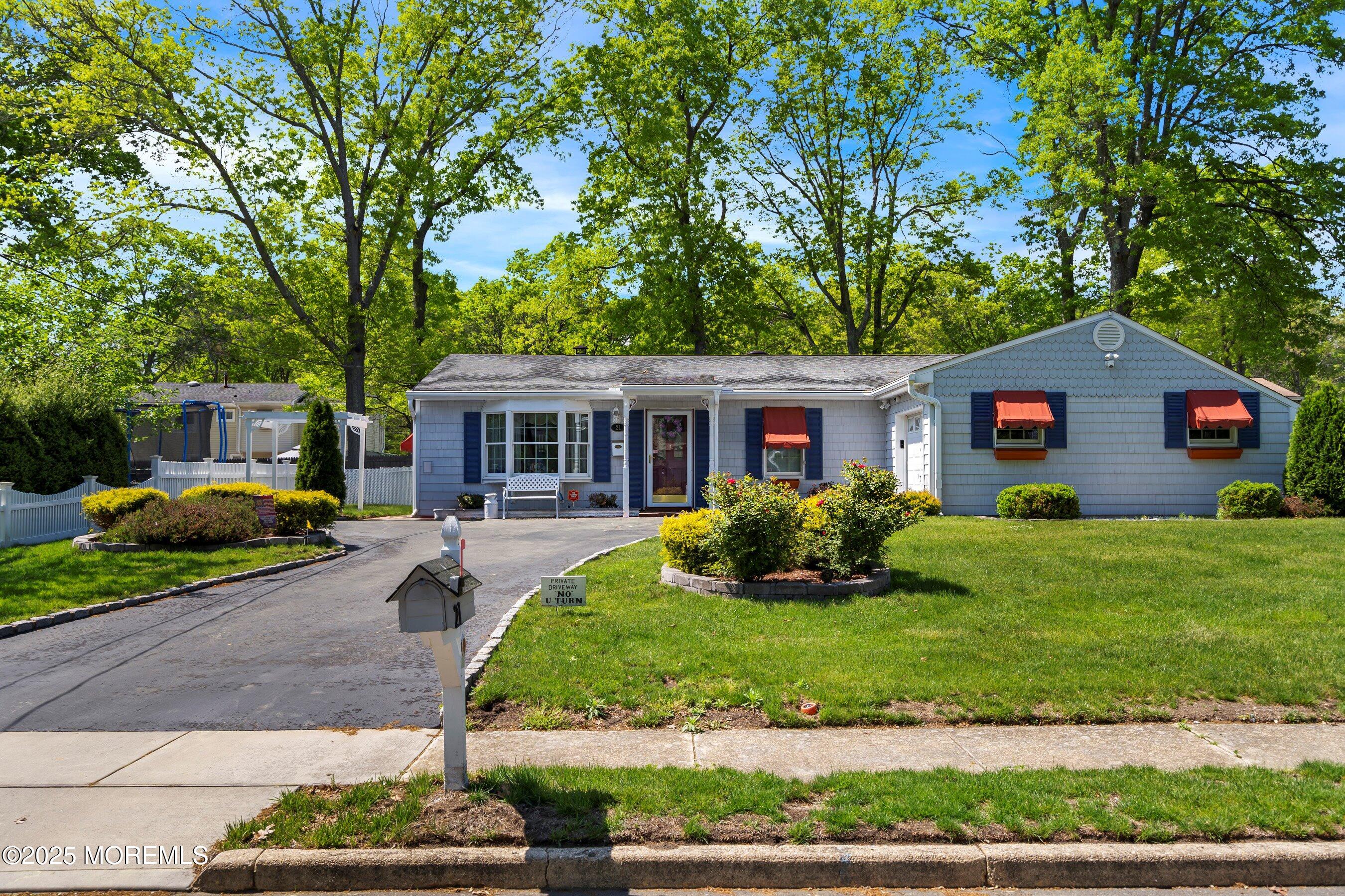 21 Downing Street, Toms River, New Jersey image 1