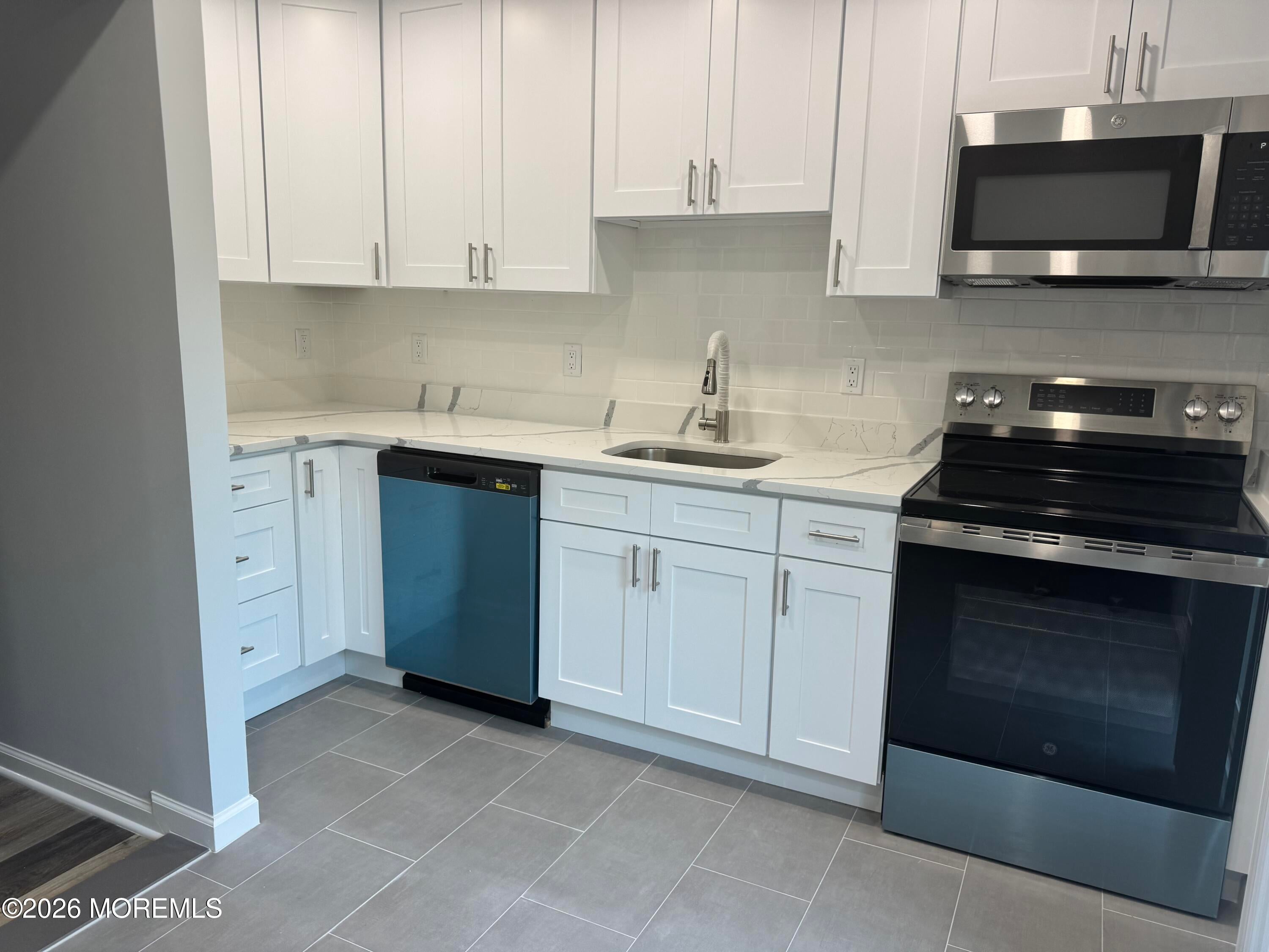 96 East Avenue 66