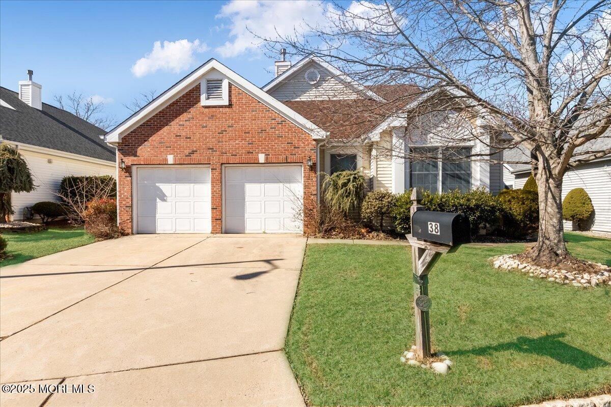 38 Brighton Court, Monroe Township, New Jersey image 1