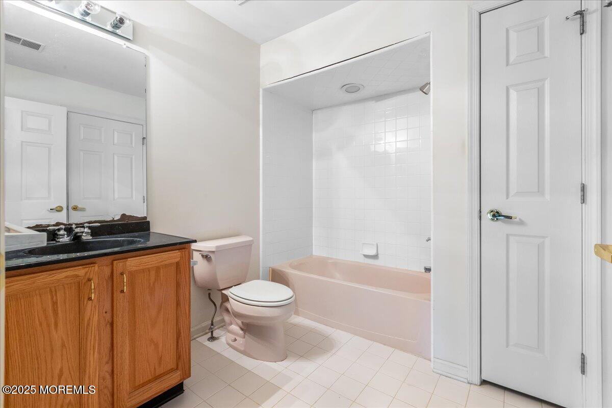 38 Brighton Court, Monroe Township, New Jersey image 26