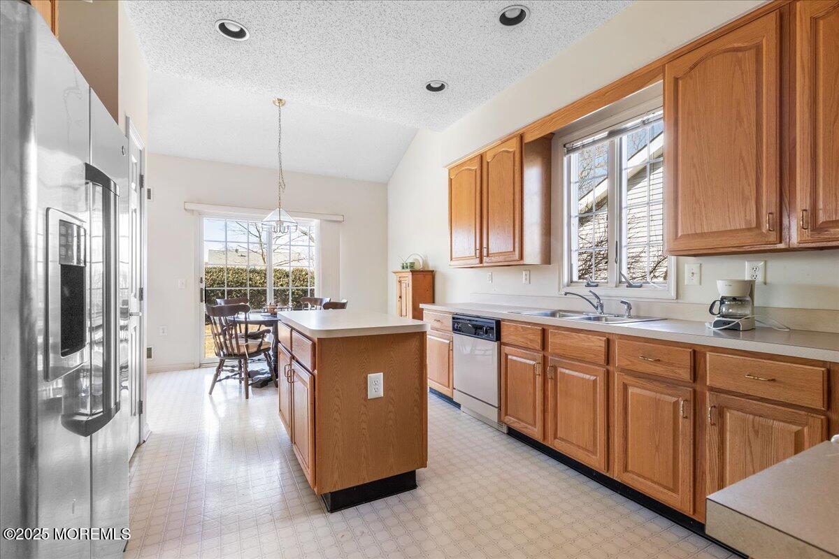 38 Brighton Court, Monroe Township, New Jersey image 9
