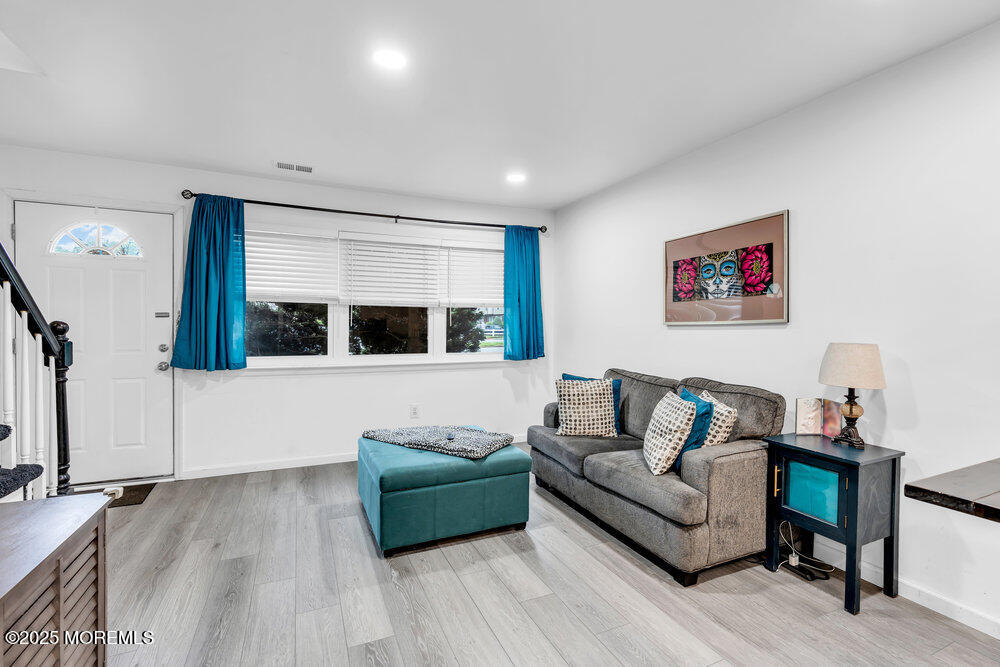 1446 Viola Court, Brick, New Jersey image 3