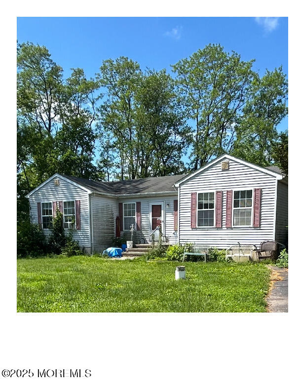 25 Norlaine Drive, Cookstown, New Jersey image 1