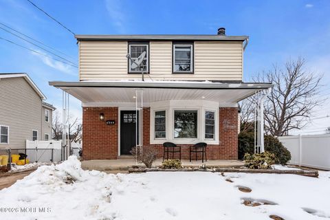 Homes For Sale - 7487 Githens Avenue<br/> Pennsauken, NJ 08110