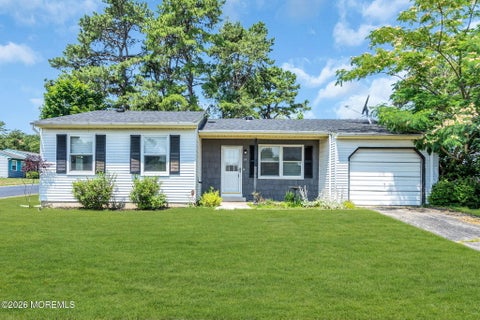 Photo of 14 S Chestnut Avenue, Manchester, NJ 08759 (MLS # 22627678)