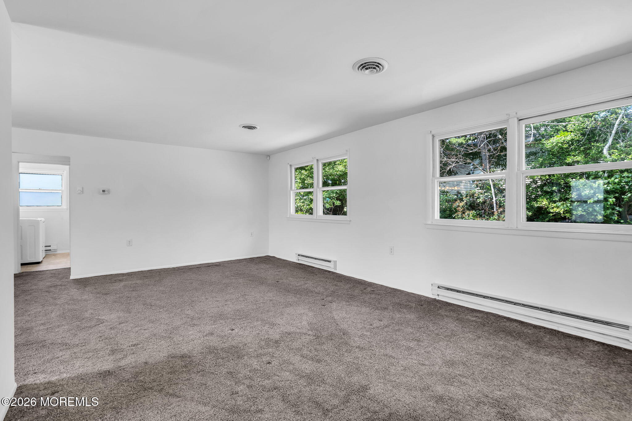 14 S Chestnut Avenue