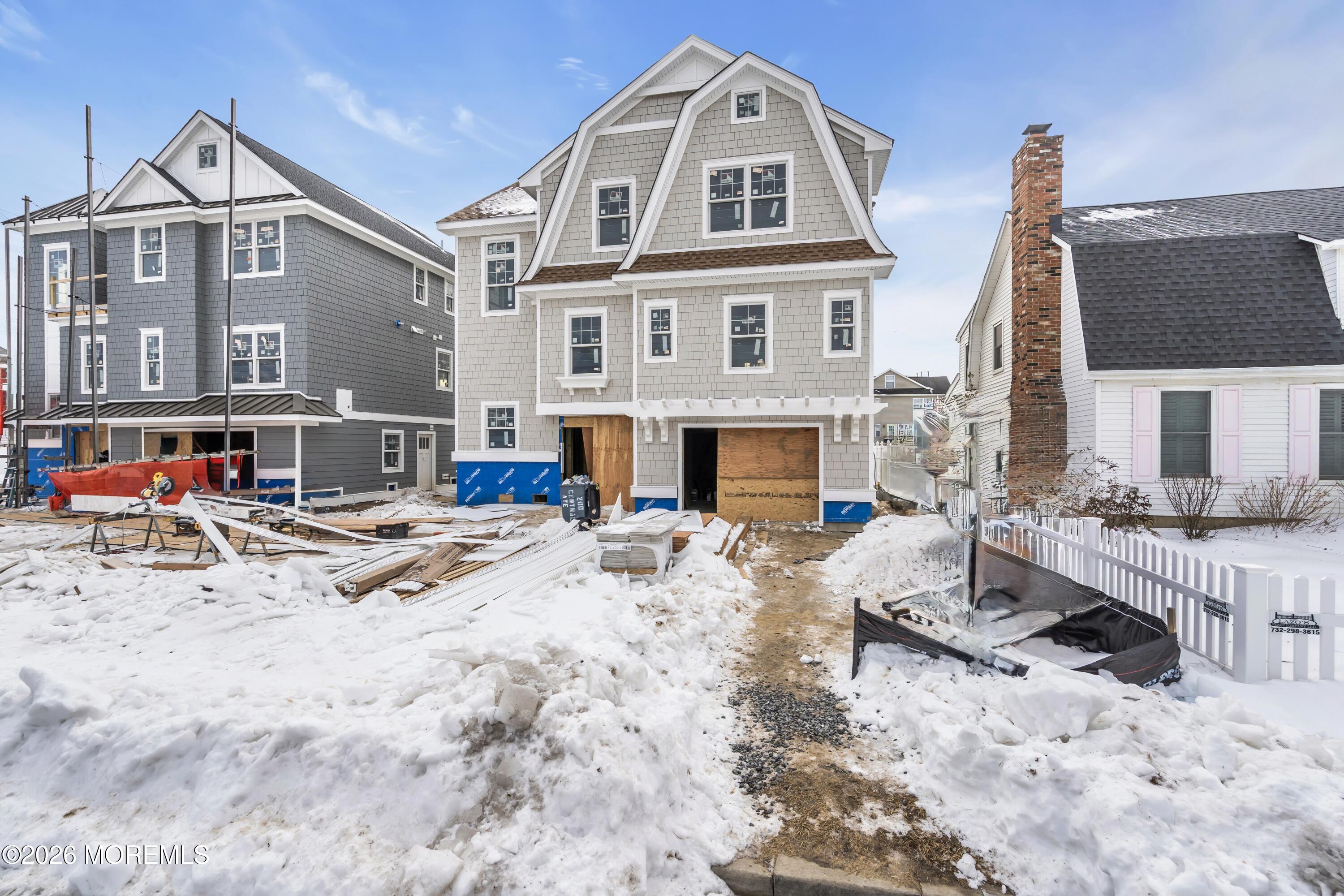 Point Pleasant Beach, New Jersey, 08742, United States, 5 Bedrooms Bedrooms, ,3 BathroomsBathrooms,Residential,Active,2018446