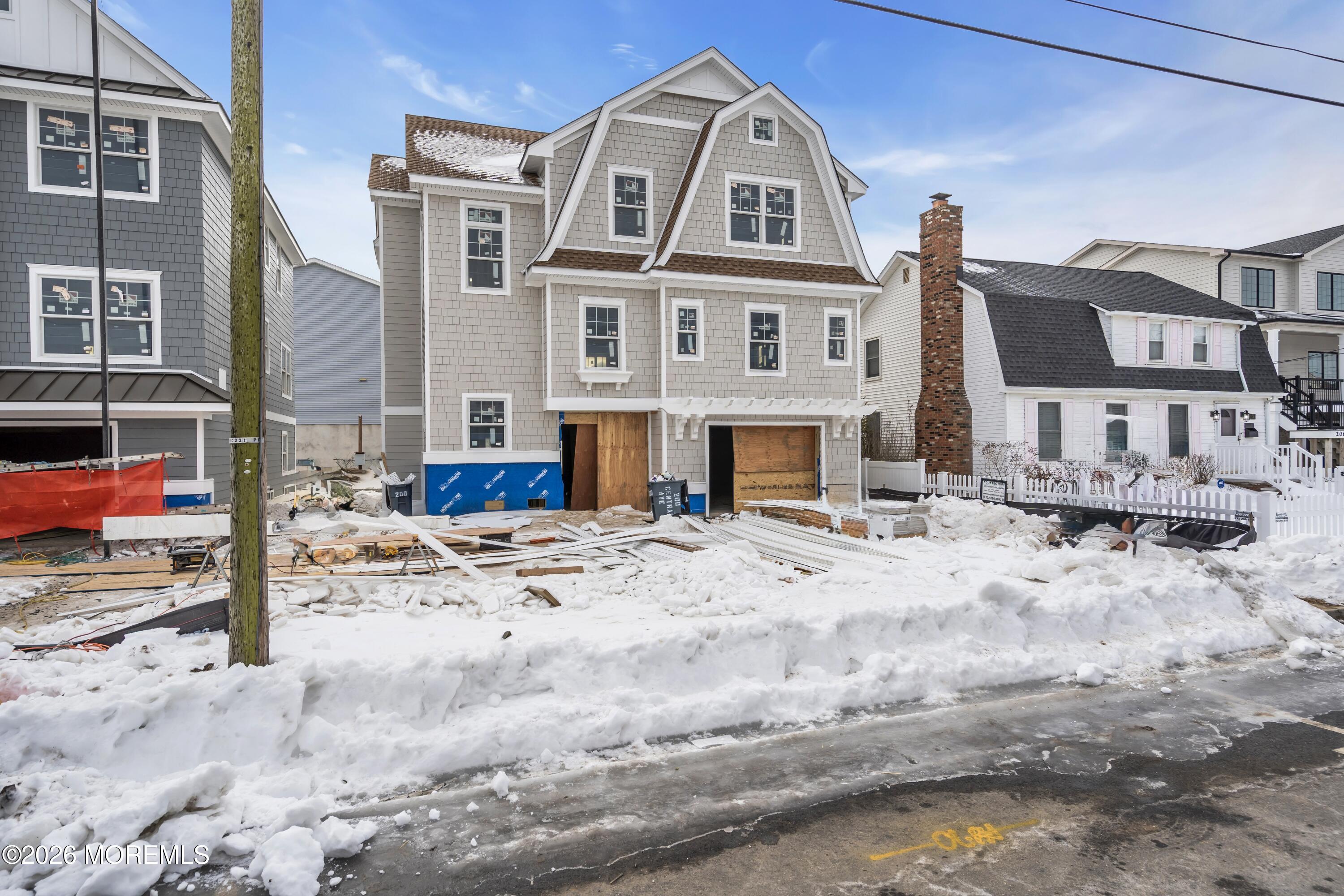 Point Pleasant Beach, New Jersey, 08742, United States, 5 Bedrooms Bedrooms, ,3 BathroomsBathrooms,Residential,Active,2018446