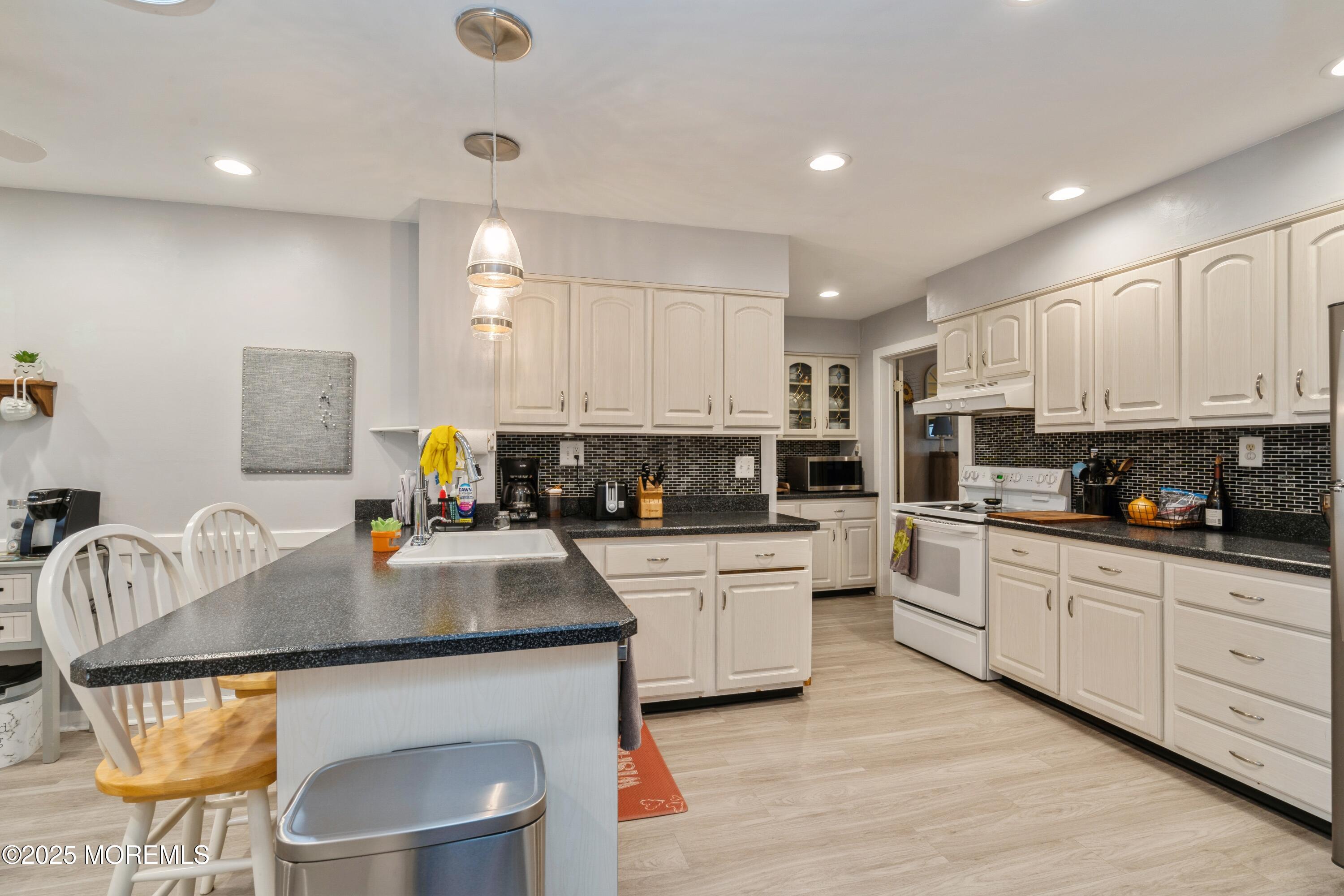 15 Overington Avenue, Marlton, New Jersey image 8