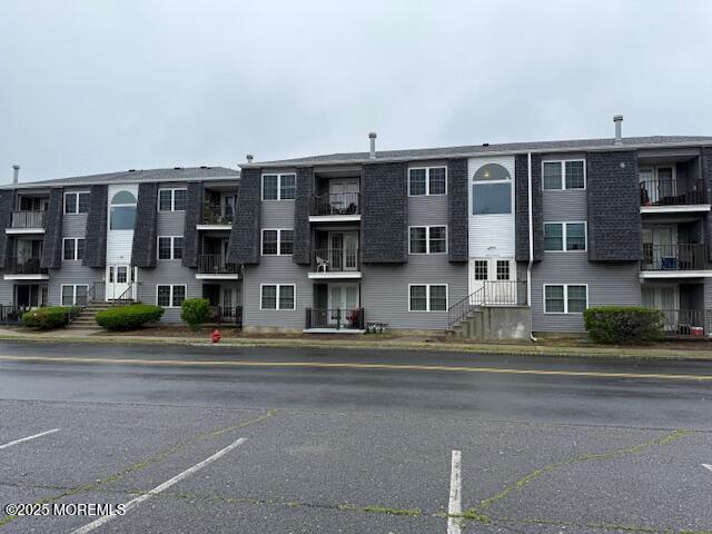 98 Beachway Avenue #9, Keansburg, New Jersey image 2