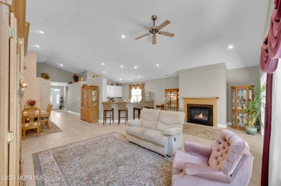 29 Nottingham Way Jackson NJ 08527