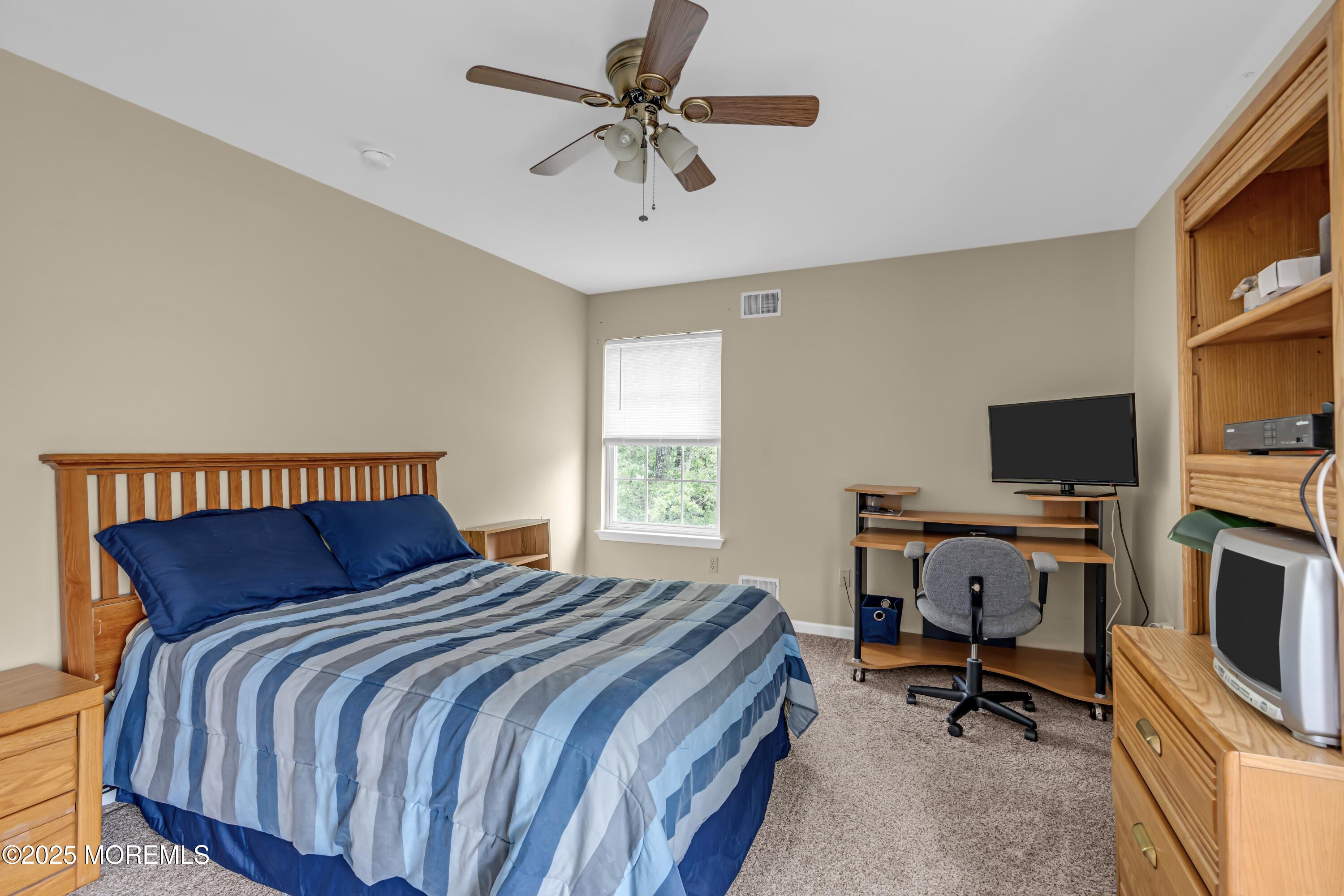 5 Thousand Oaks Terrace, Howell, New Jersey image 40