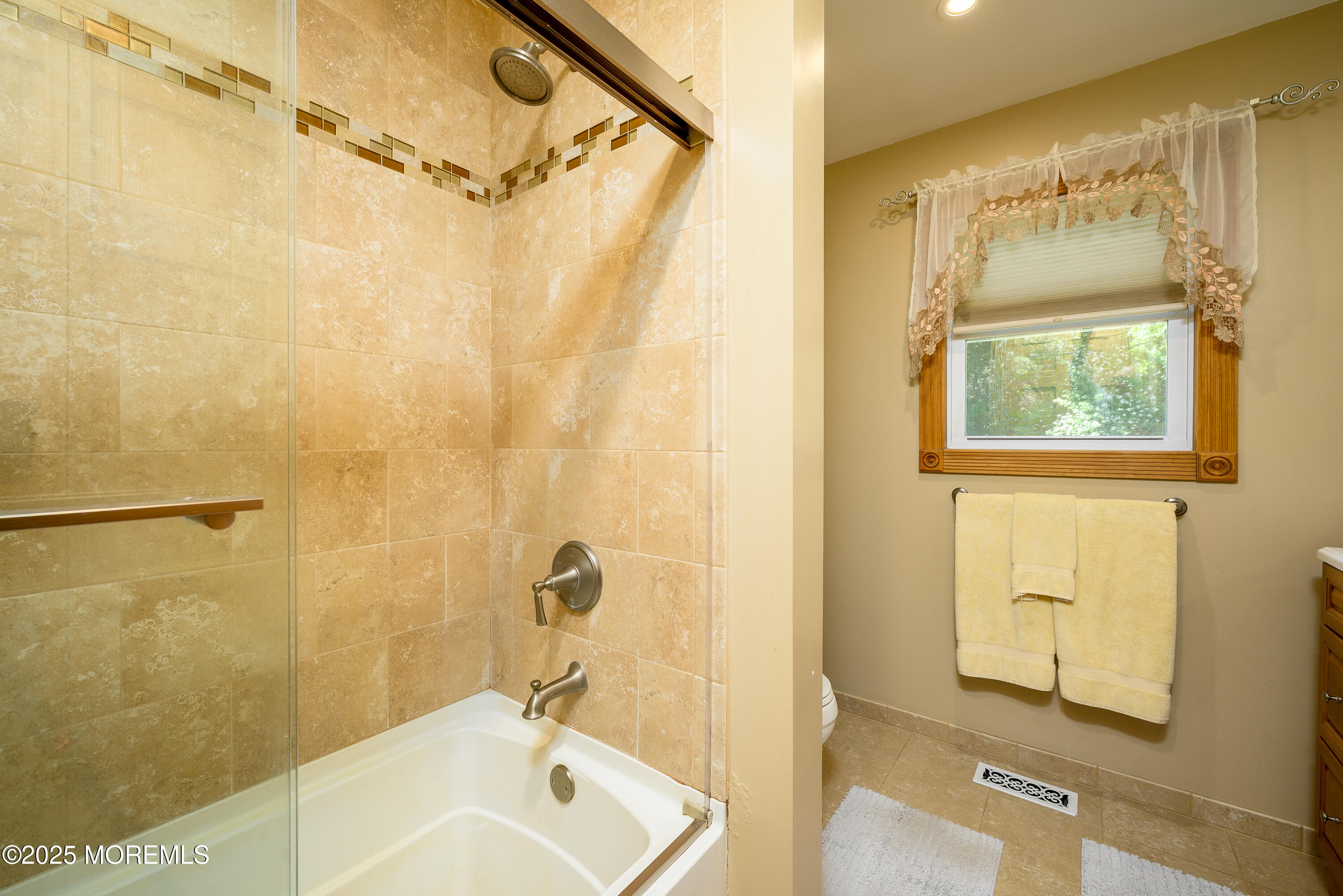 117 Waverly Place, Howell, New Jersey image 28