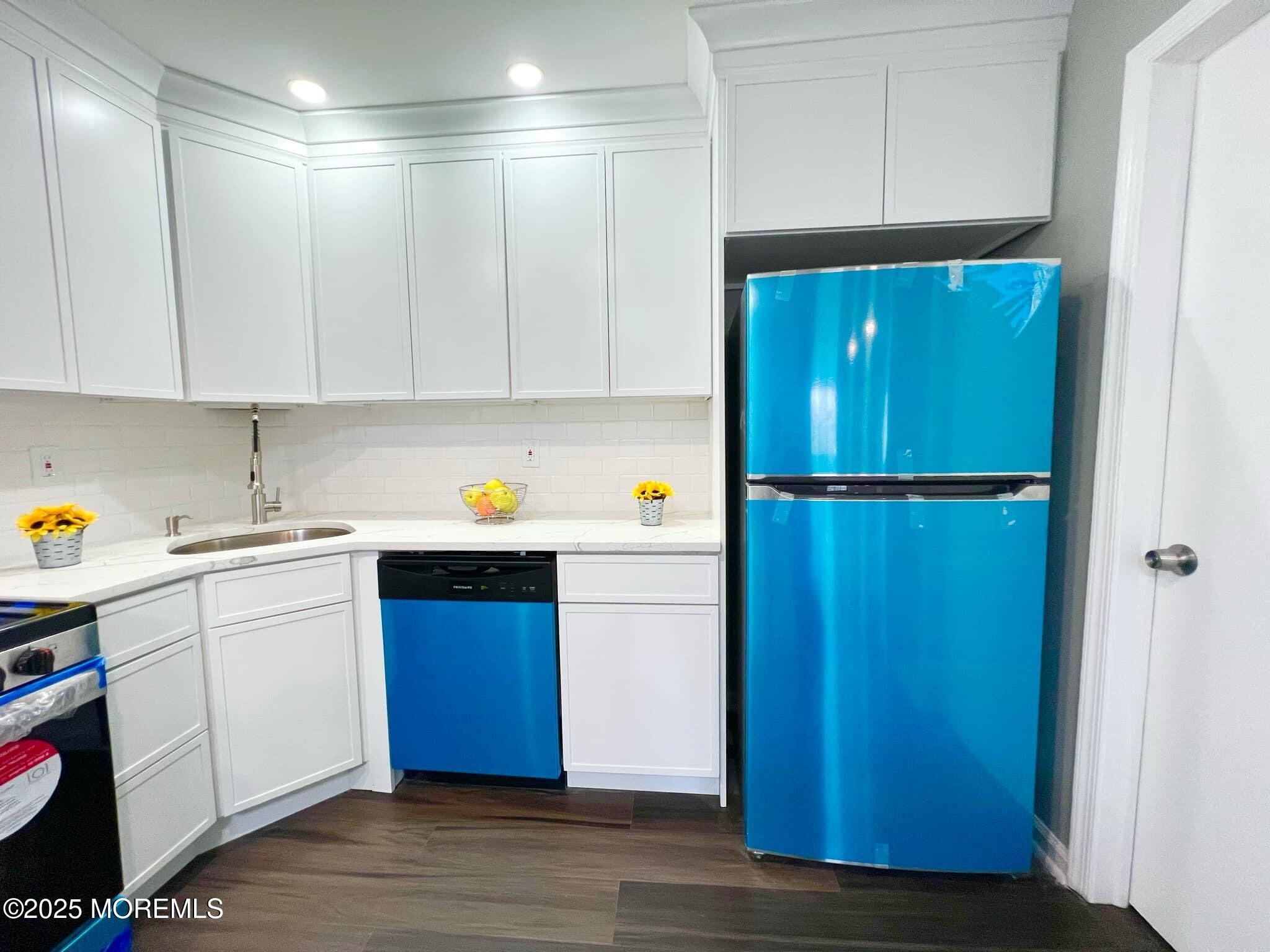 35 Wycoff Way #35, East Brunswick, New Jersey image 1