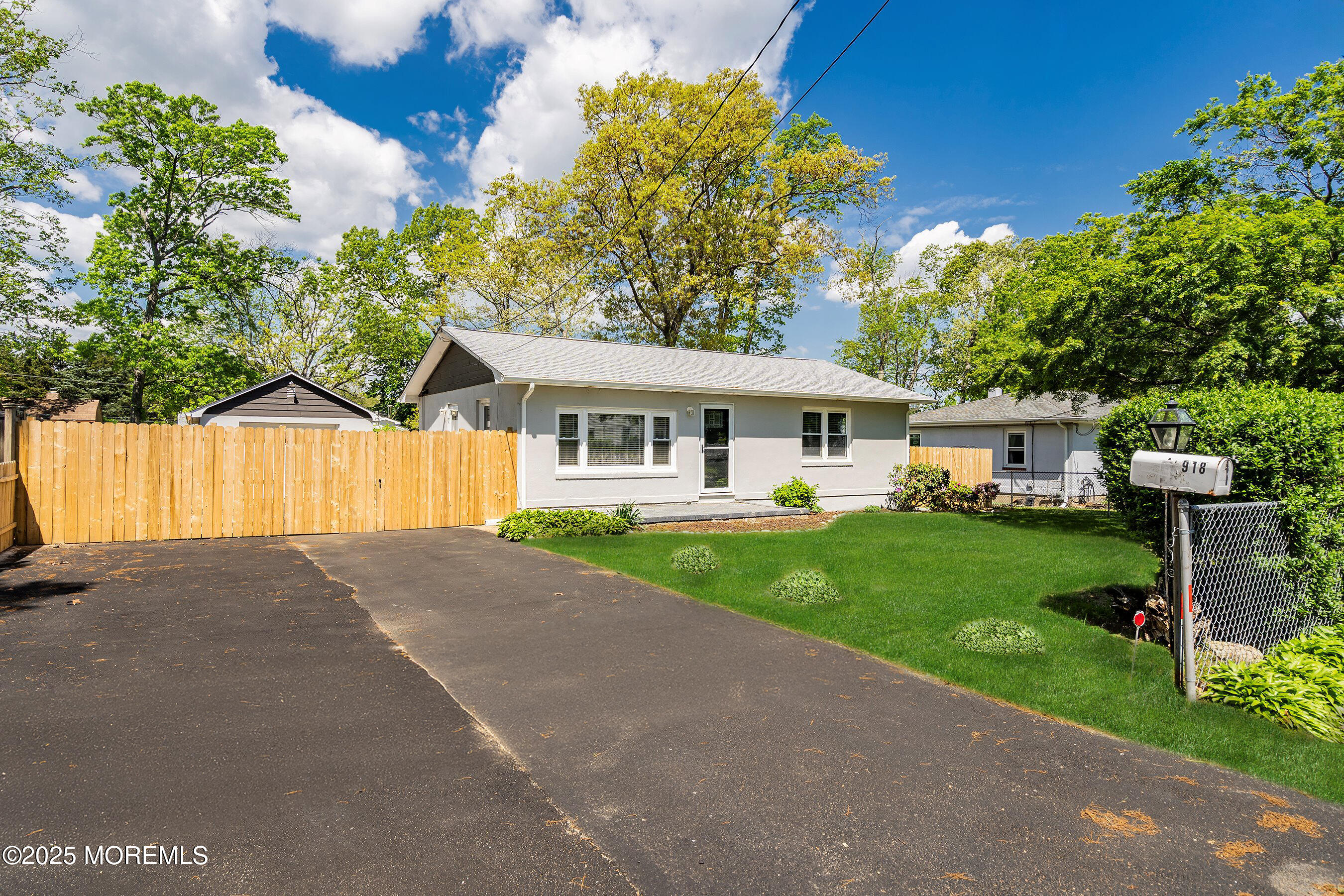 918 Briar Avenue, Toms River, New Jersey image 2
