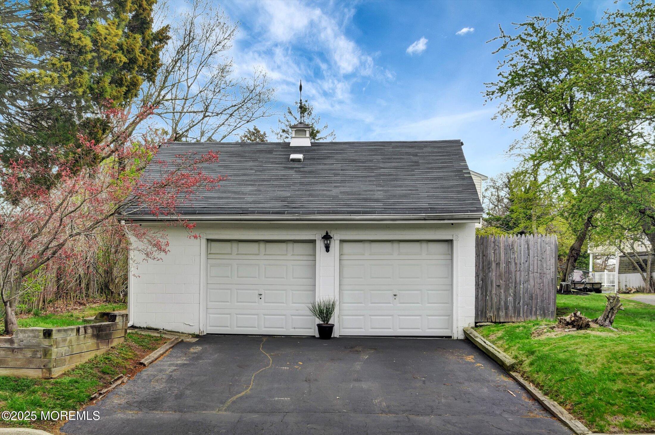 194 Ravine Drive, Matawan, New Jersey image 29