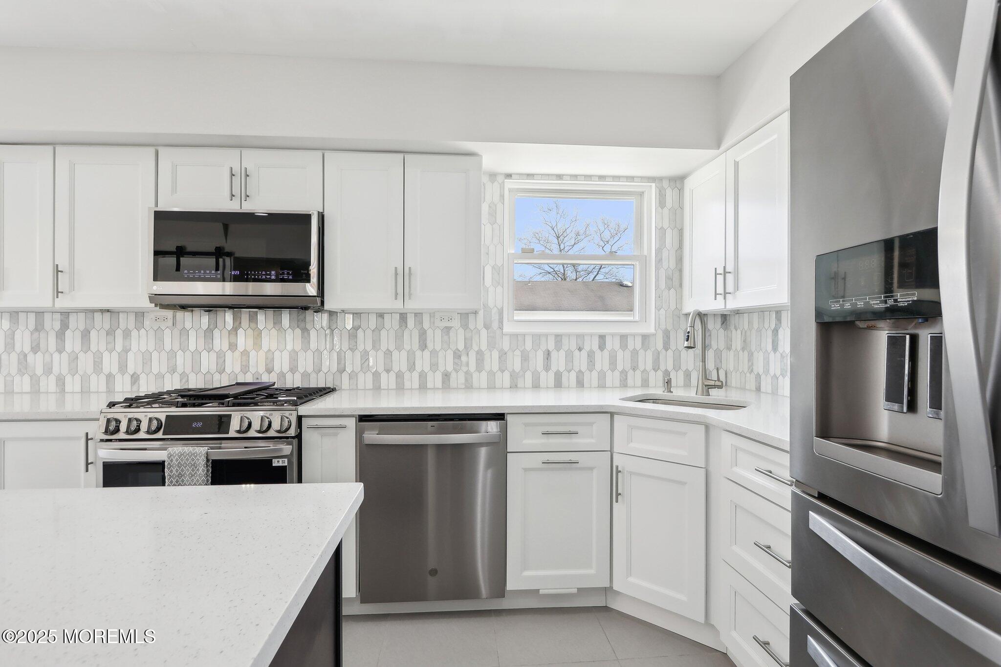 572 Line Road, Hazlet, New Jersey image 19