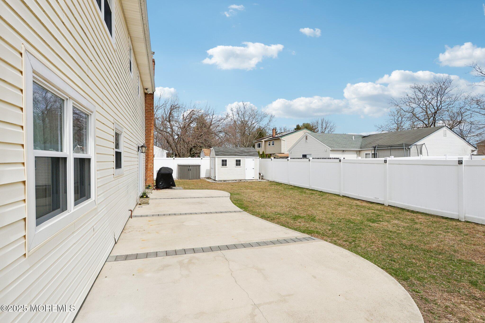 572 Line Road, Hazlet, New Jersey image 40