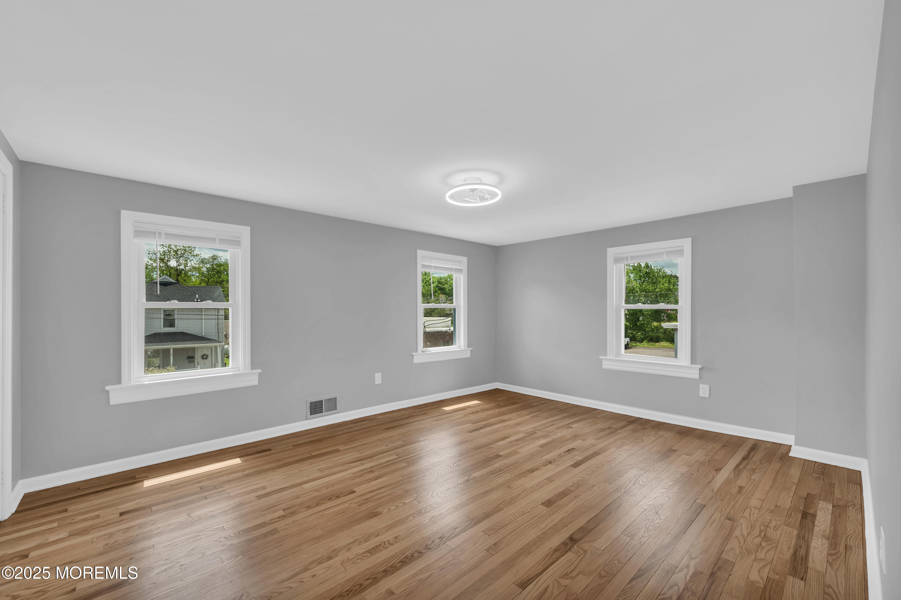 383 Wharburton Place, Long Branch, New Jersey image 8