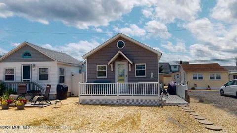 23 Millers Lane South Seaside Park NJ 08752