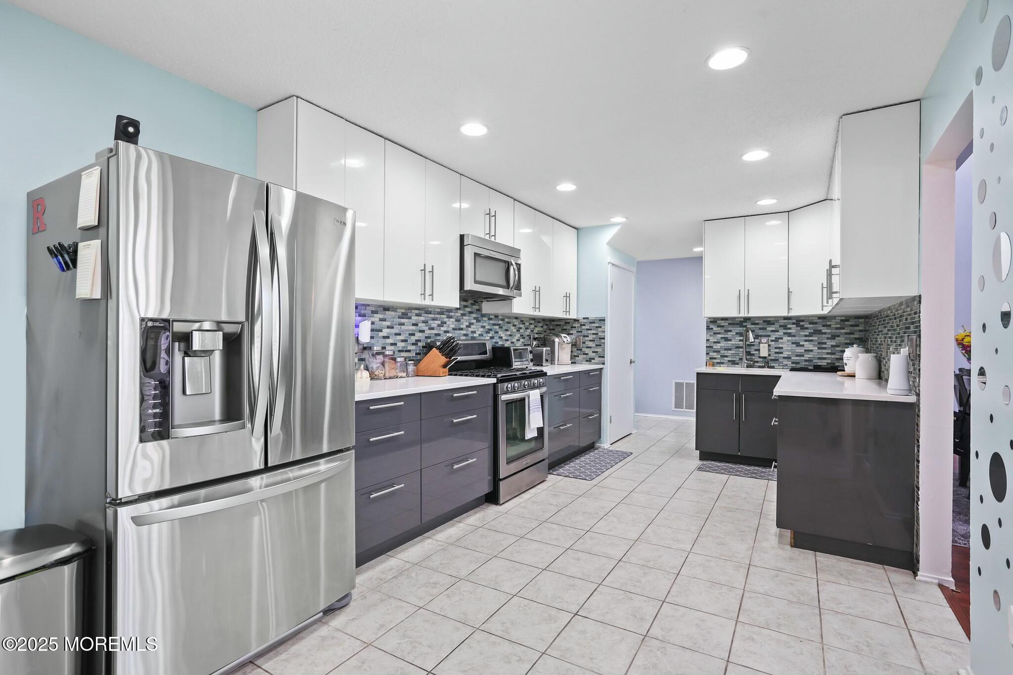 3 Baytree Circle, Middletown, New Jersey image 18