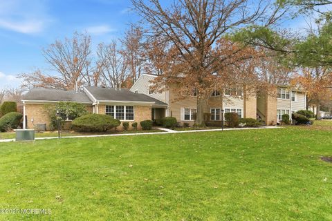 Condo For Sale - 7 Boxwood Terrace #250<br/> Red Bank, NJ 07701