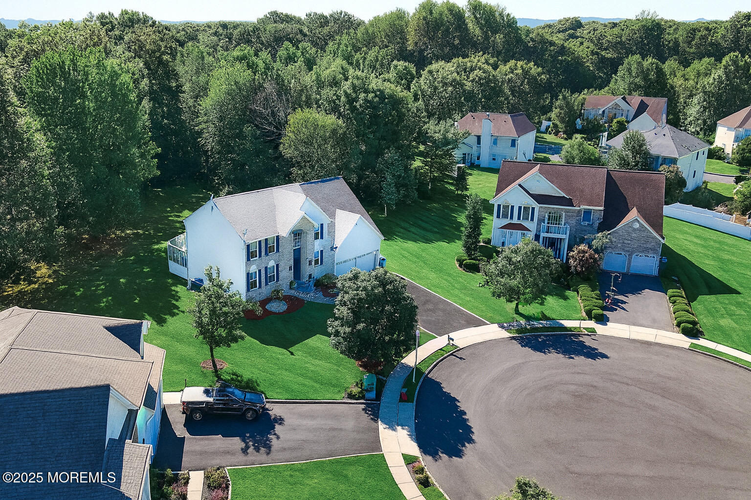 6 Bromley Court