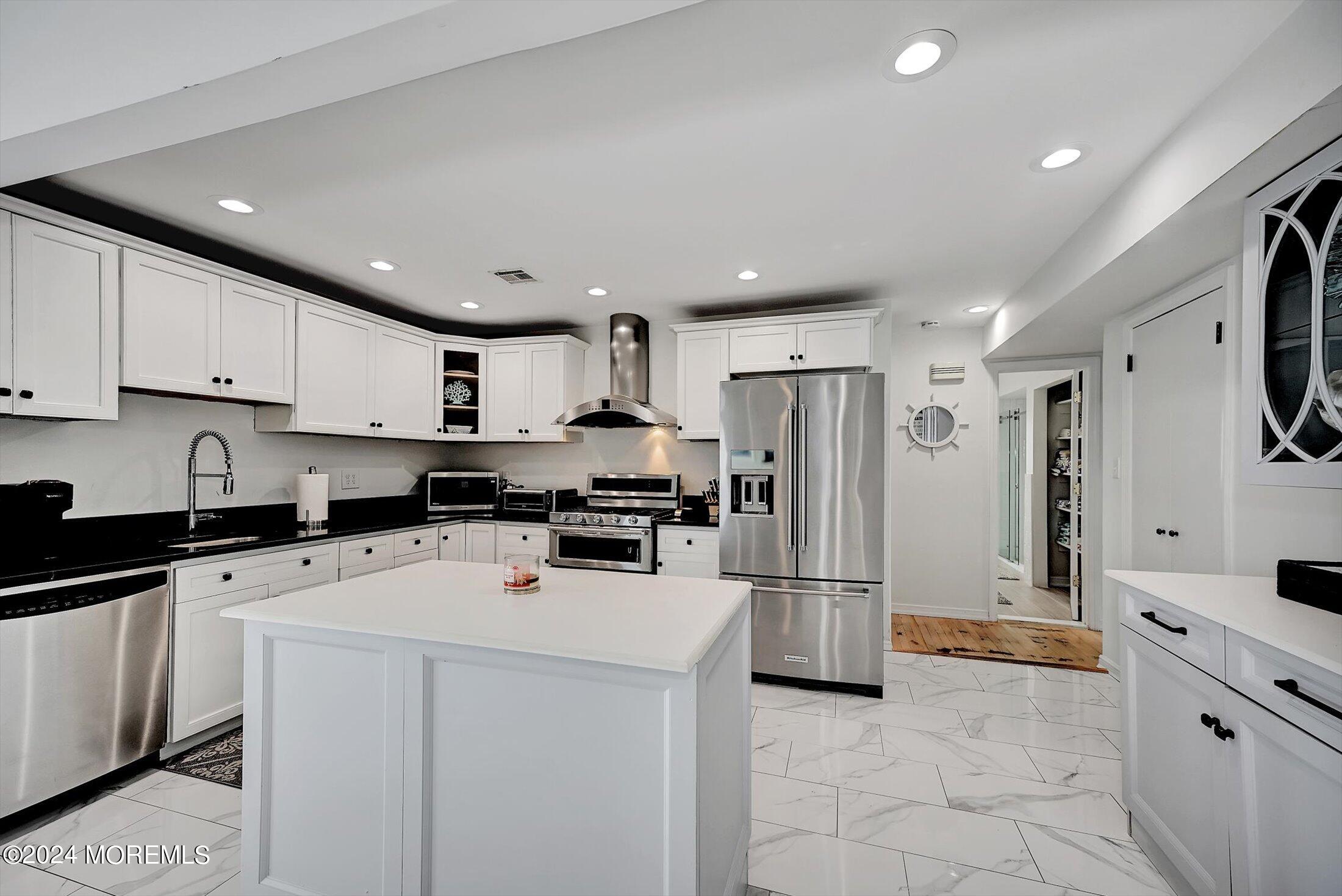 27 Antiqua Avenue, Toms River, New Jersey image 14