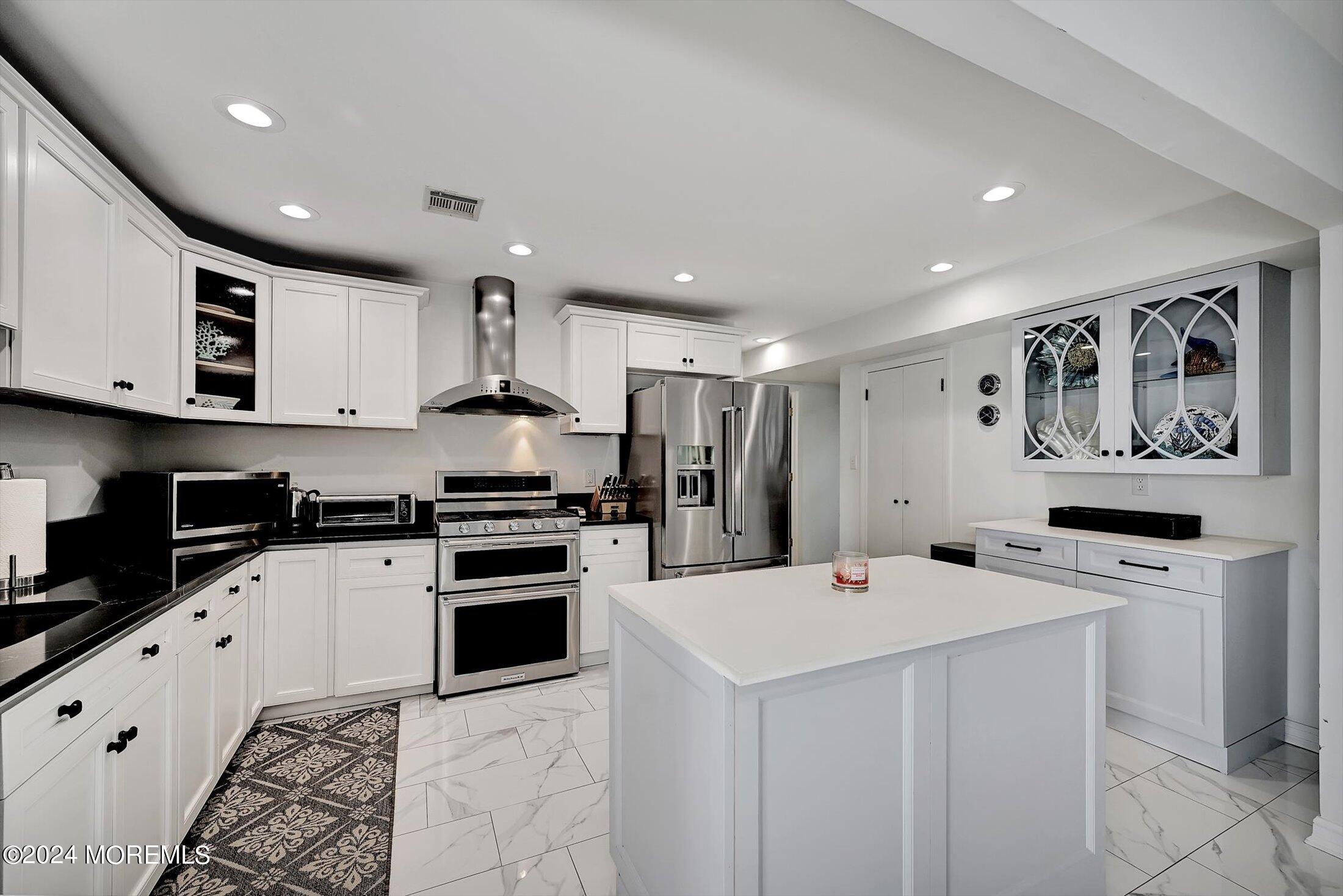 27 Antiqua Avenue, Toms River, New Jersey image 13