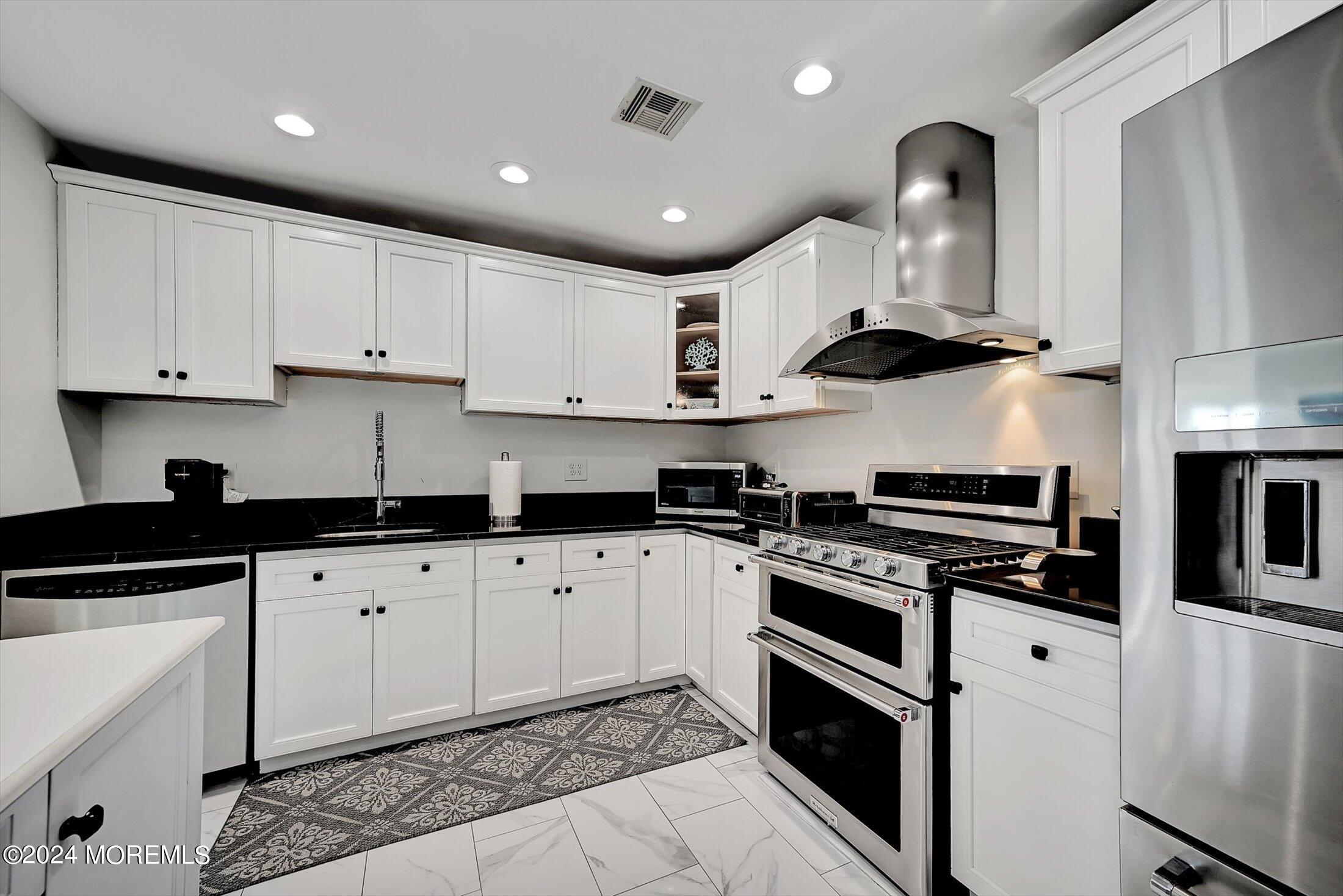 27 Antiqua Avenue, Toms River, New Jersey image 16