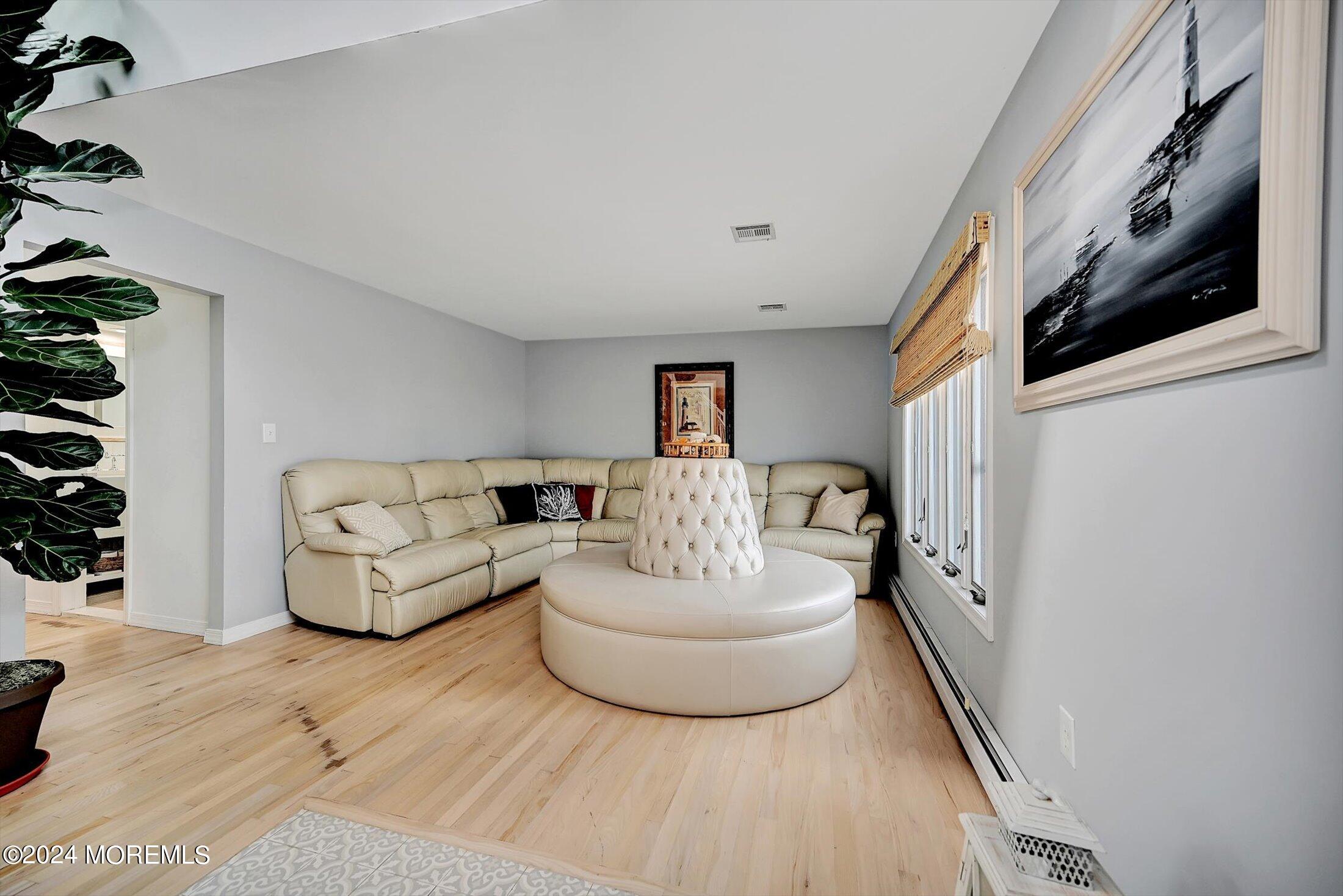 27 Antiqua Avenue, Toms River, New Jersey image 4