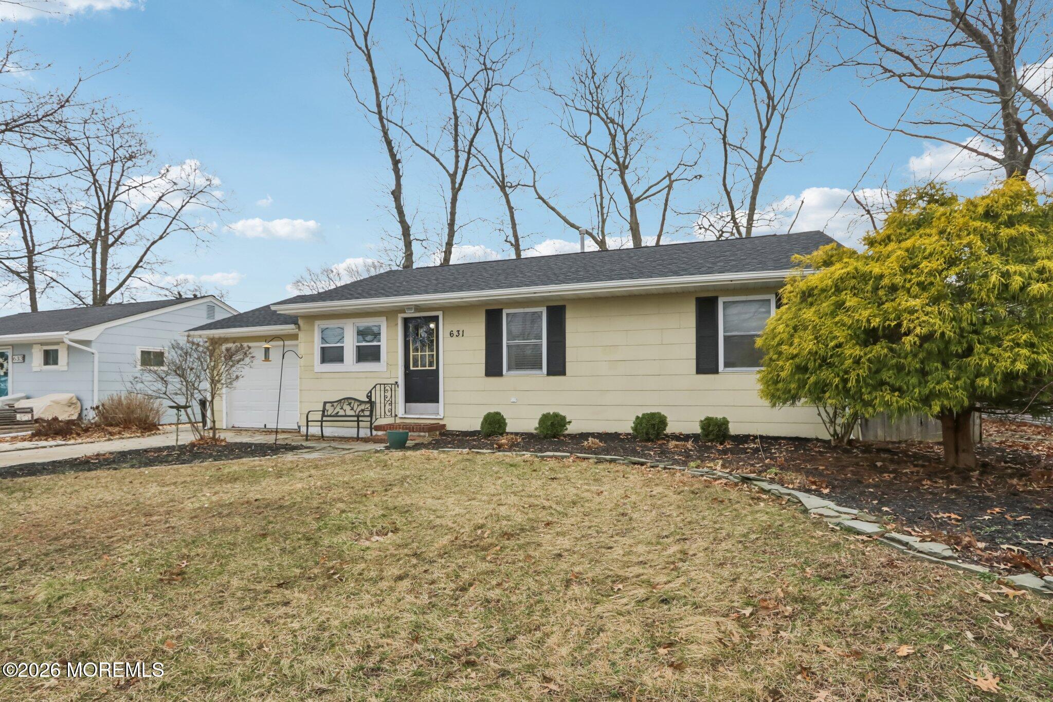 631 Twin River Drive