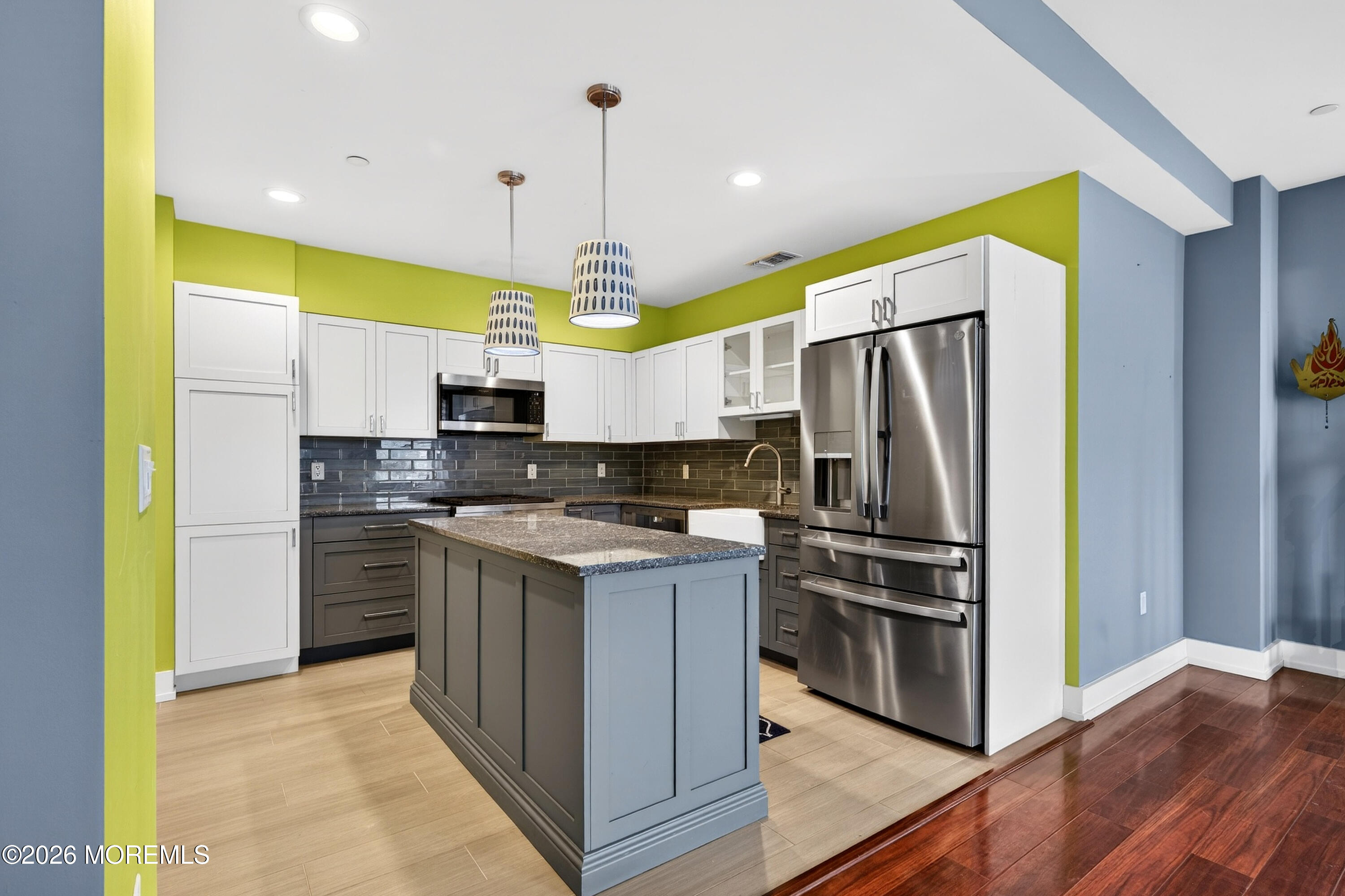 501 Grand Avenue 201