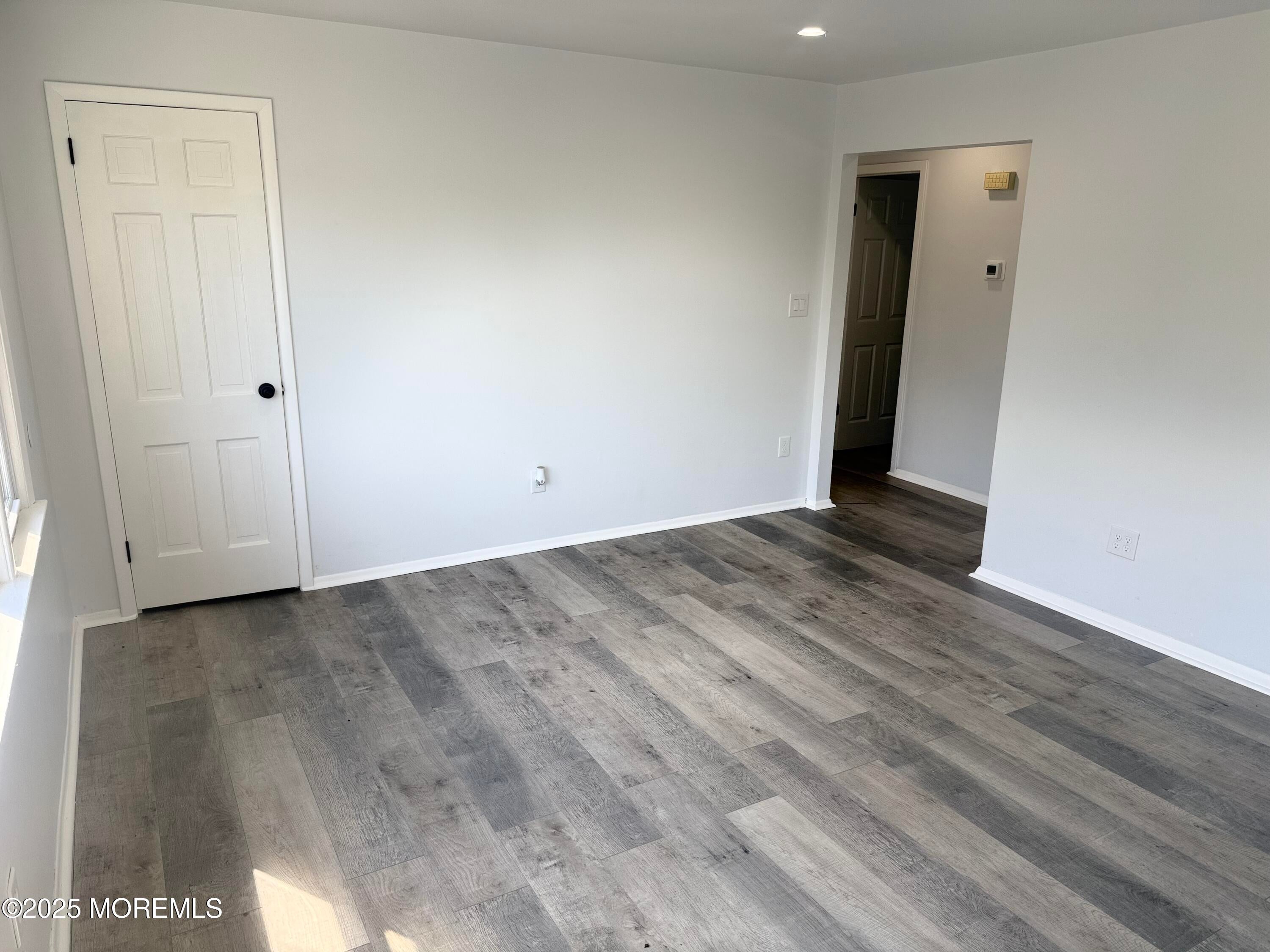 55 Chapin Avenue 2nd Floor