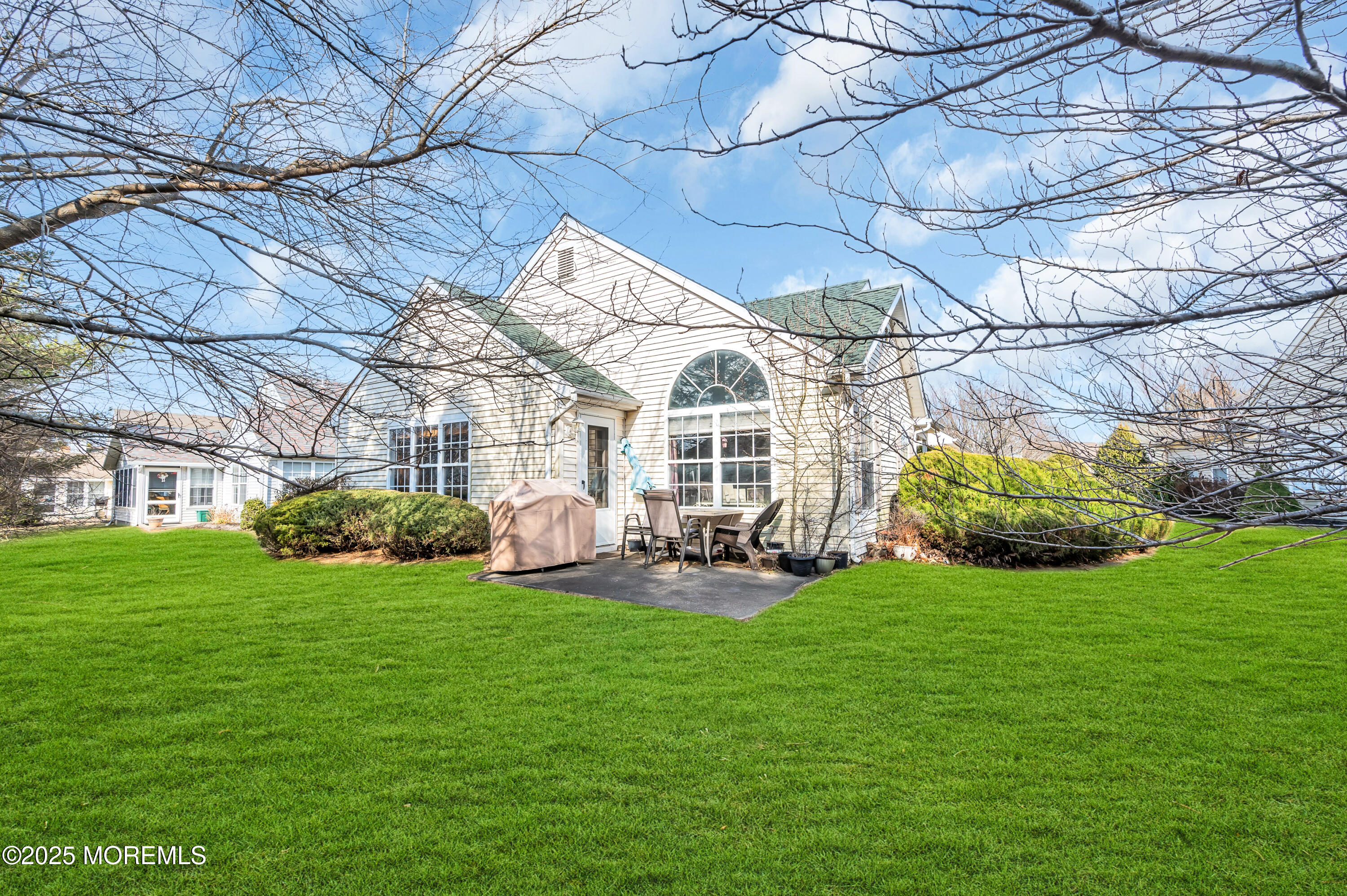 2674 Meadow Lake Drive, Toms River, New Jersey image 6