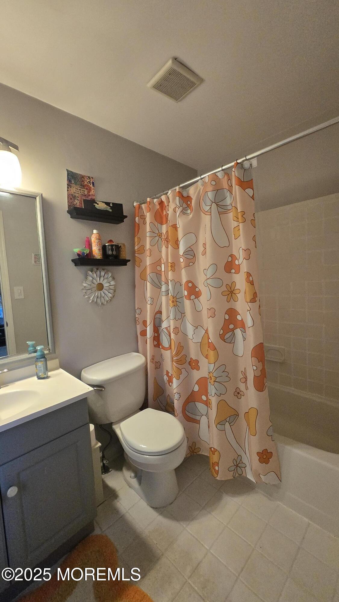 25 Atlantis Terrace, Freehold, New Jersey image 17