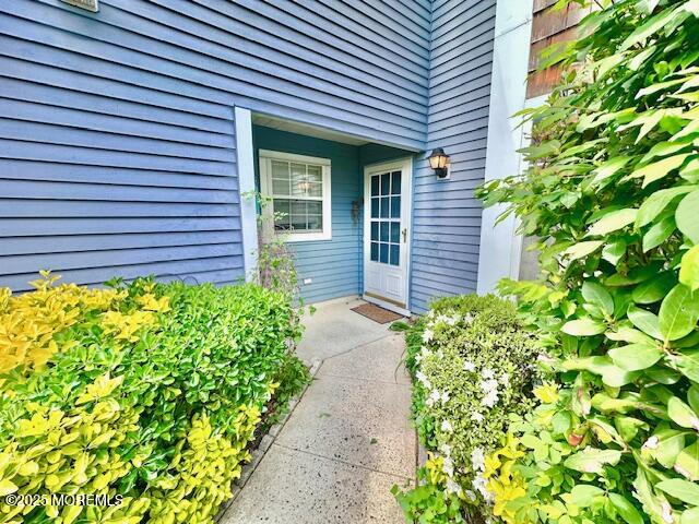 13 Ashbourne Drive #13B, Monroe Township, New Jersey image 3