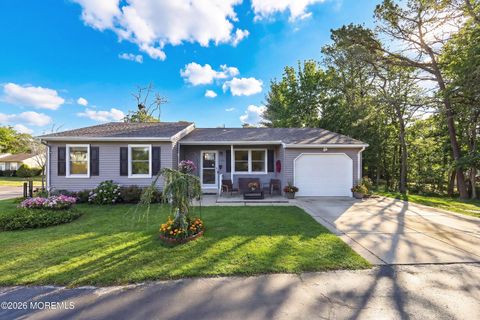 Homes For Sale - 13 S Chestnut Avenue #70<br/> Whiting, NJ 08759