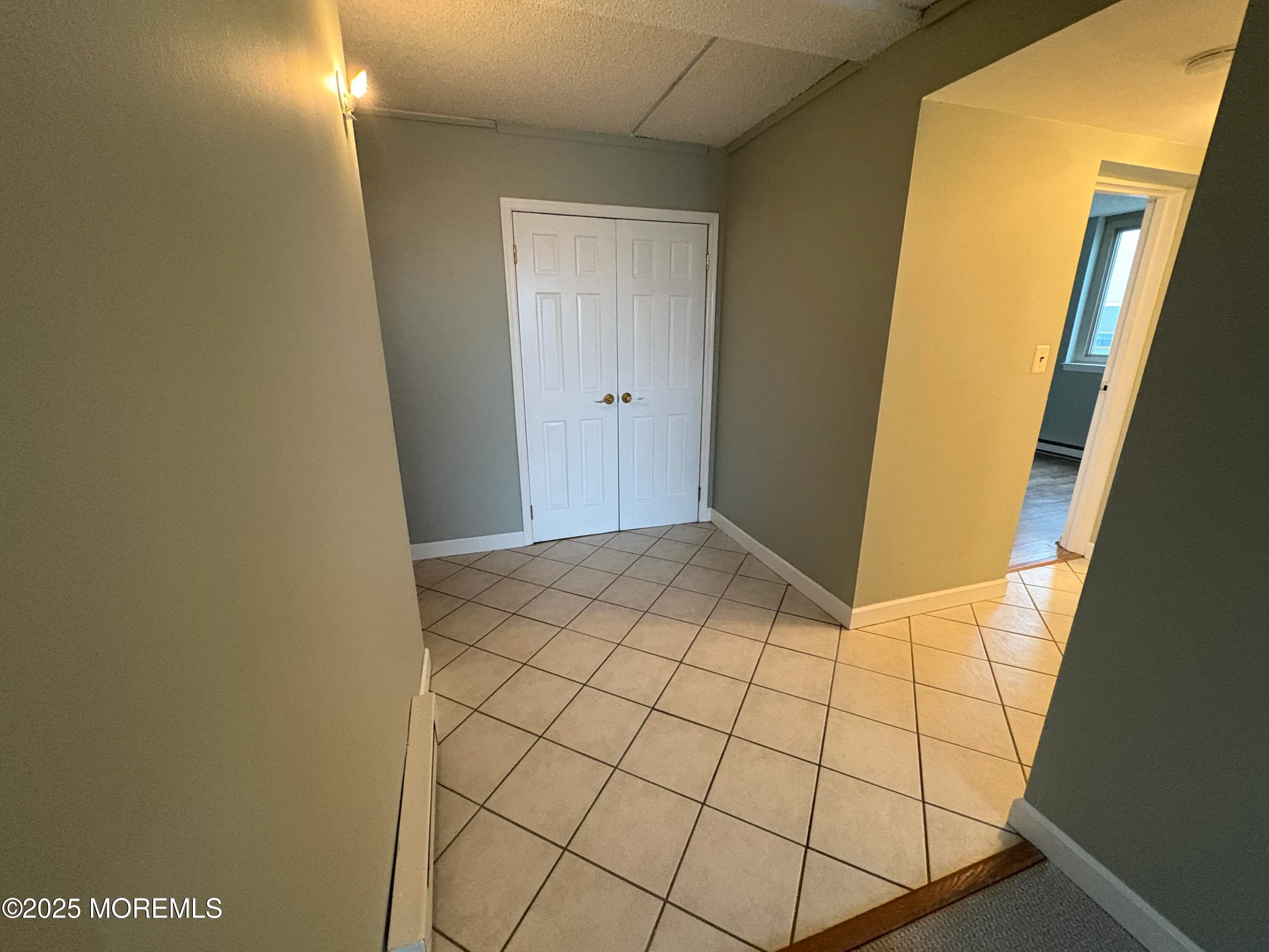 Belmar, New Jersey 07719, United States, 1 Bedroom Bedrooms, ,1 BathroomBathrooms,Residential,Active,252421