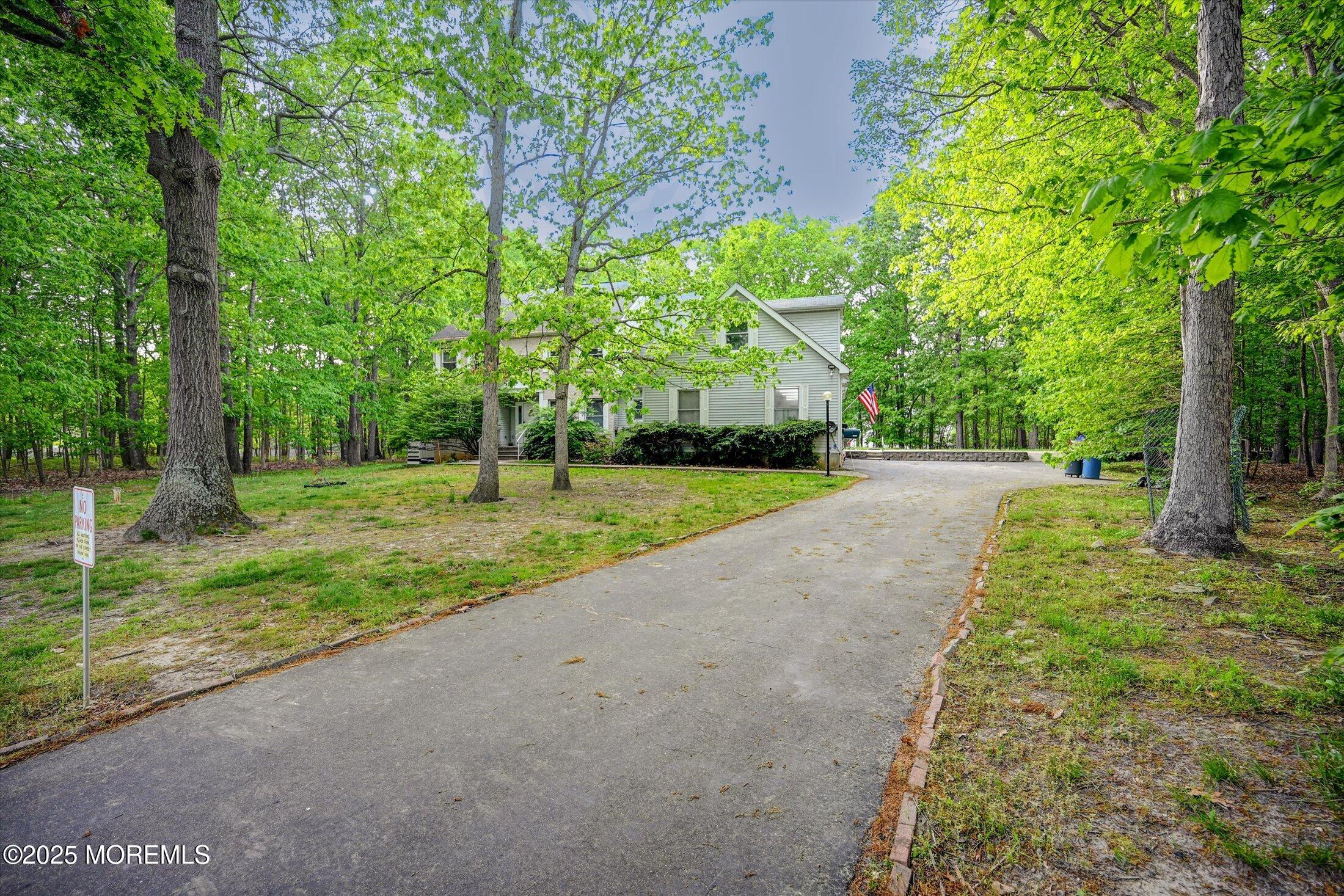 20 Deer Run Drive, Millstone, New Jersey image 33